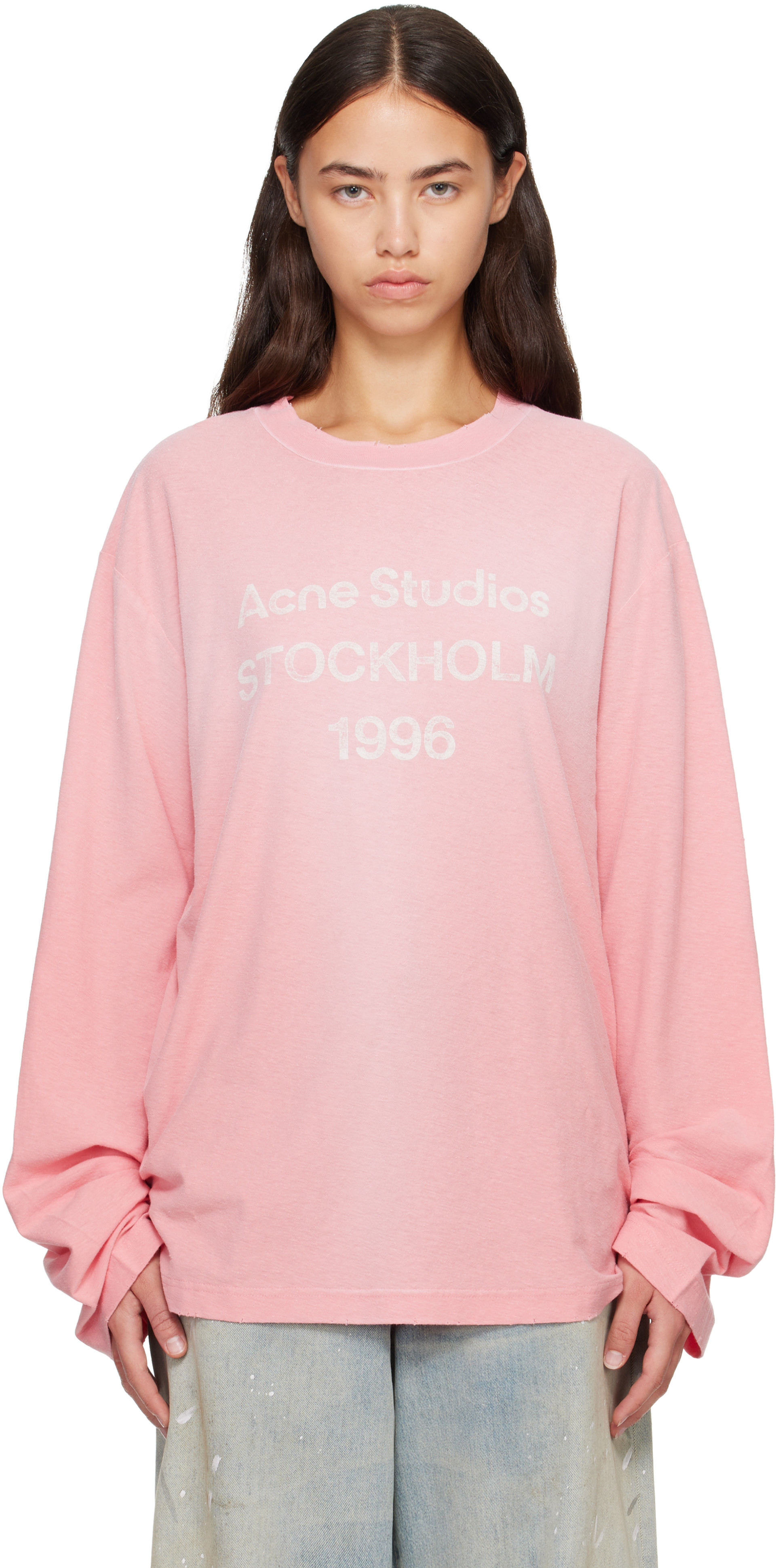 Acne Studios: ピンク Sprayed '1996' Logo Tシャツ | SSENSE 日本