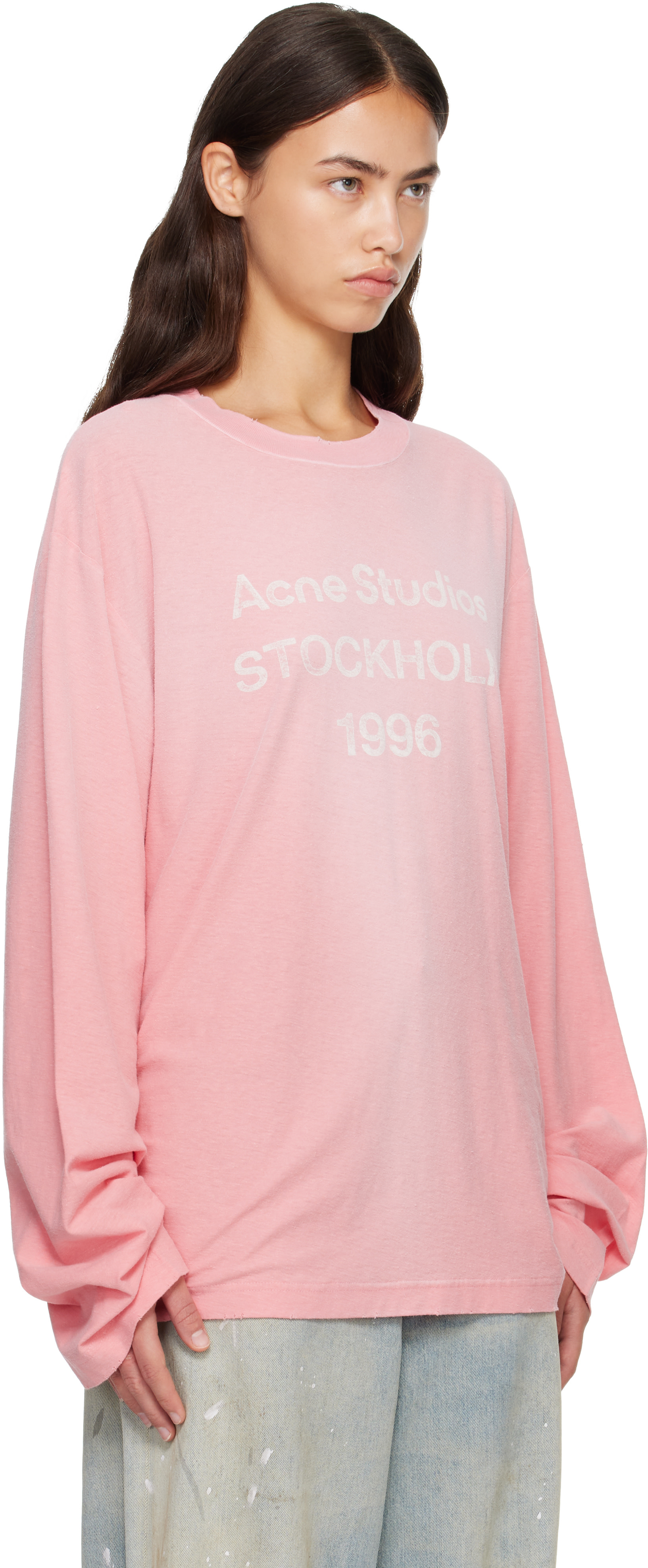 Acne Studios: ピンク Sprayed '1996' Logo Tシャツ | SSENSE 日本