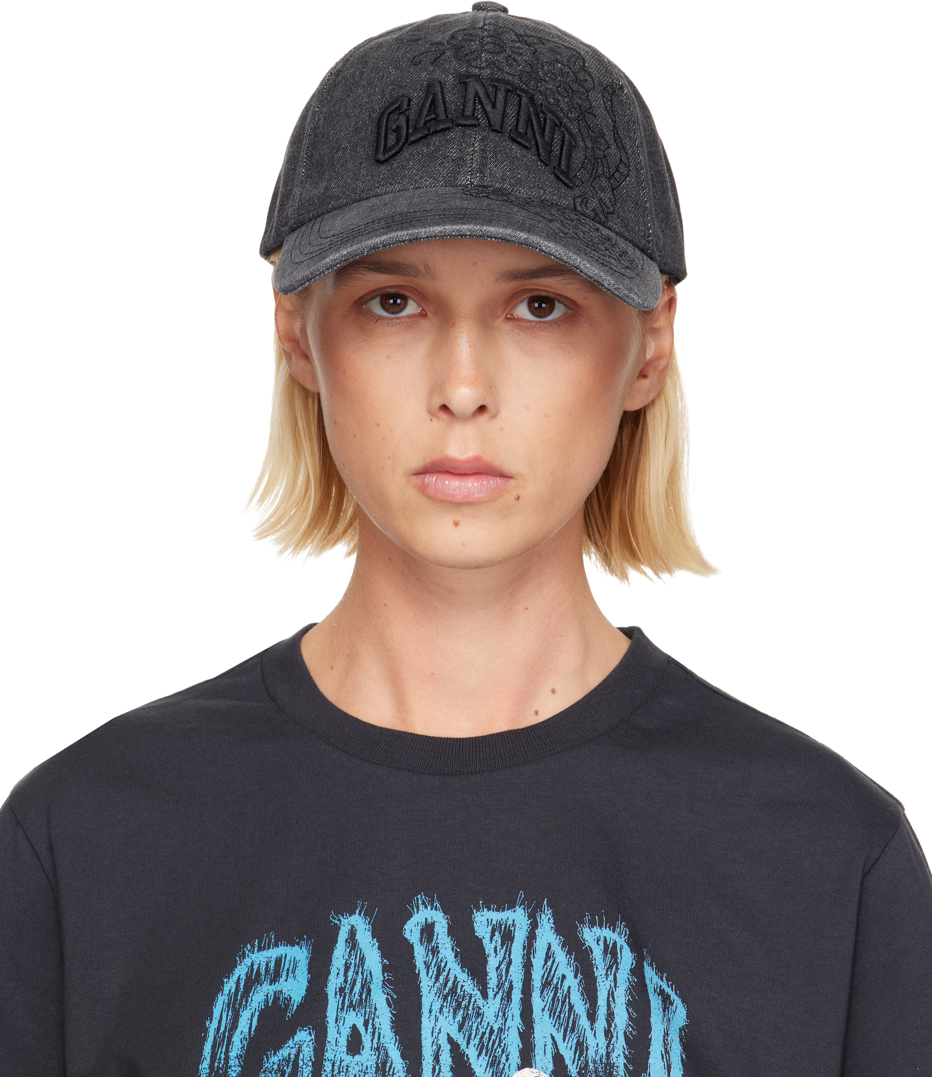【GANNI / ガニー】 Cap Hat GANNI: Black Embroidered Denim Cap | SSENSE