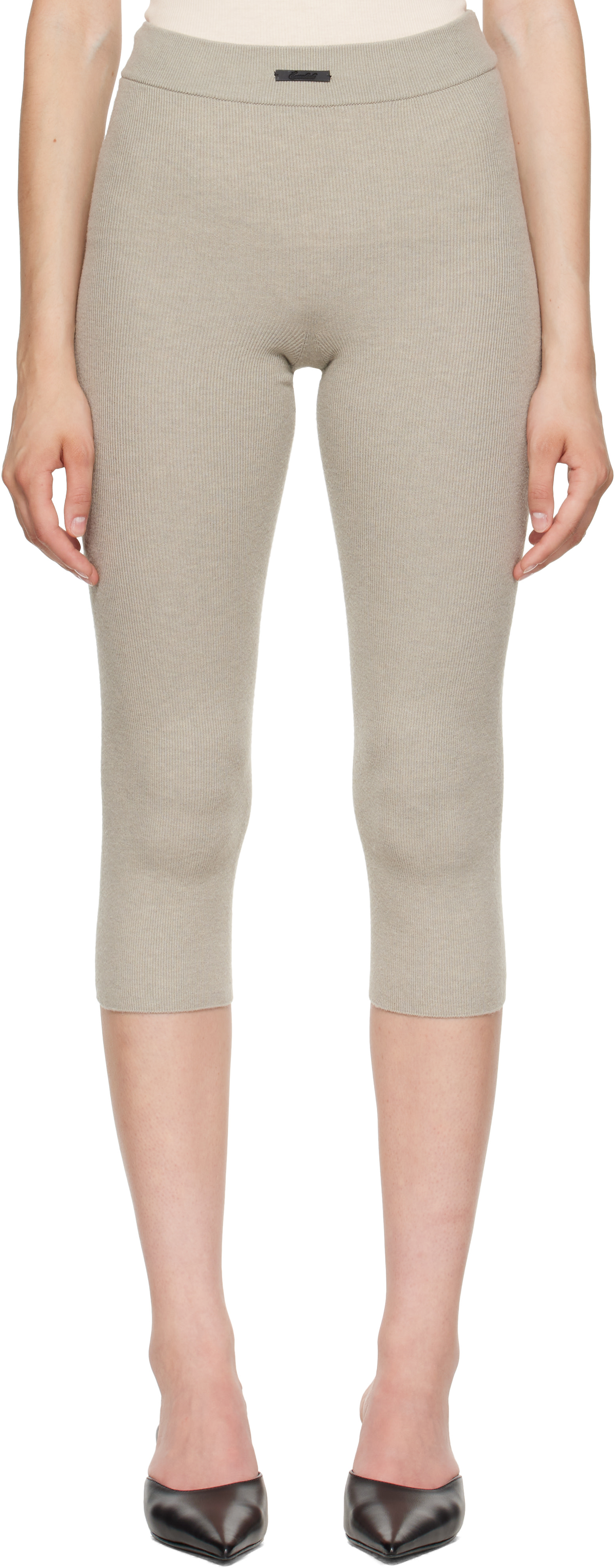 Fear of God ESSENTIALS - Legging capri gris en tricot côtelé