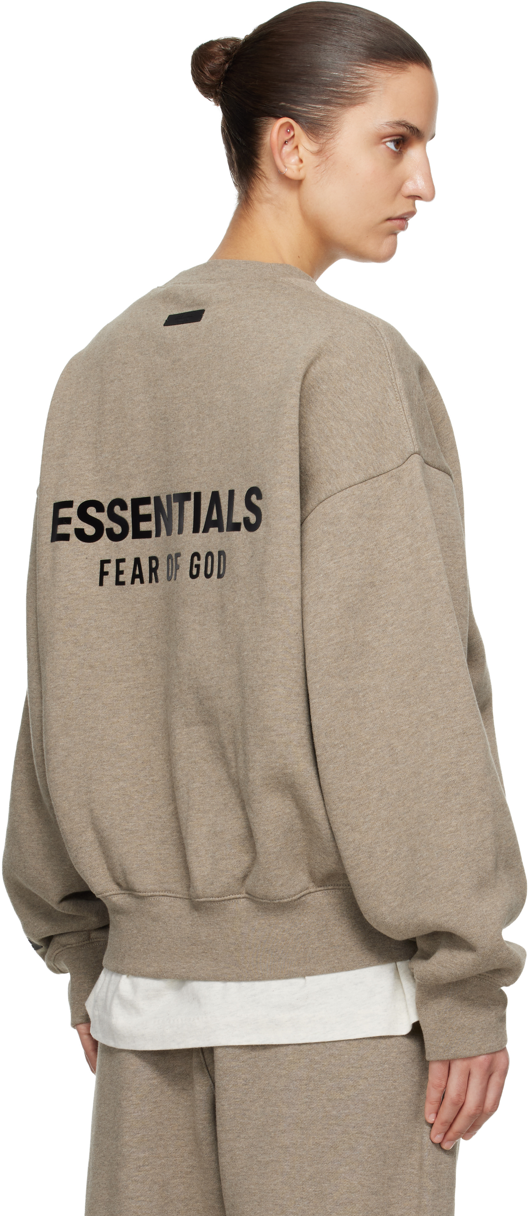 Fear of God ESSENTIALS - Pull molletonné beige à coupe classique et à col ras du cou