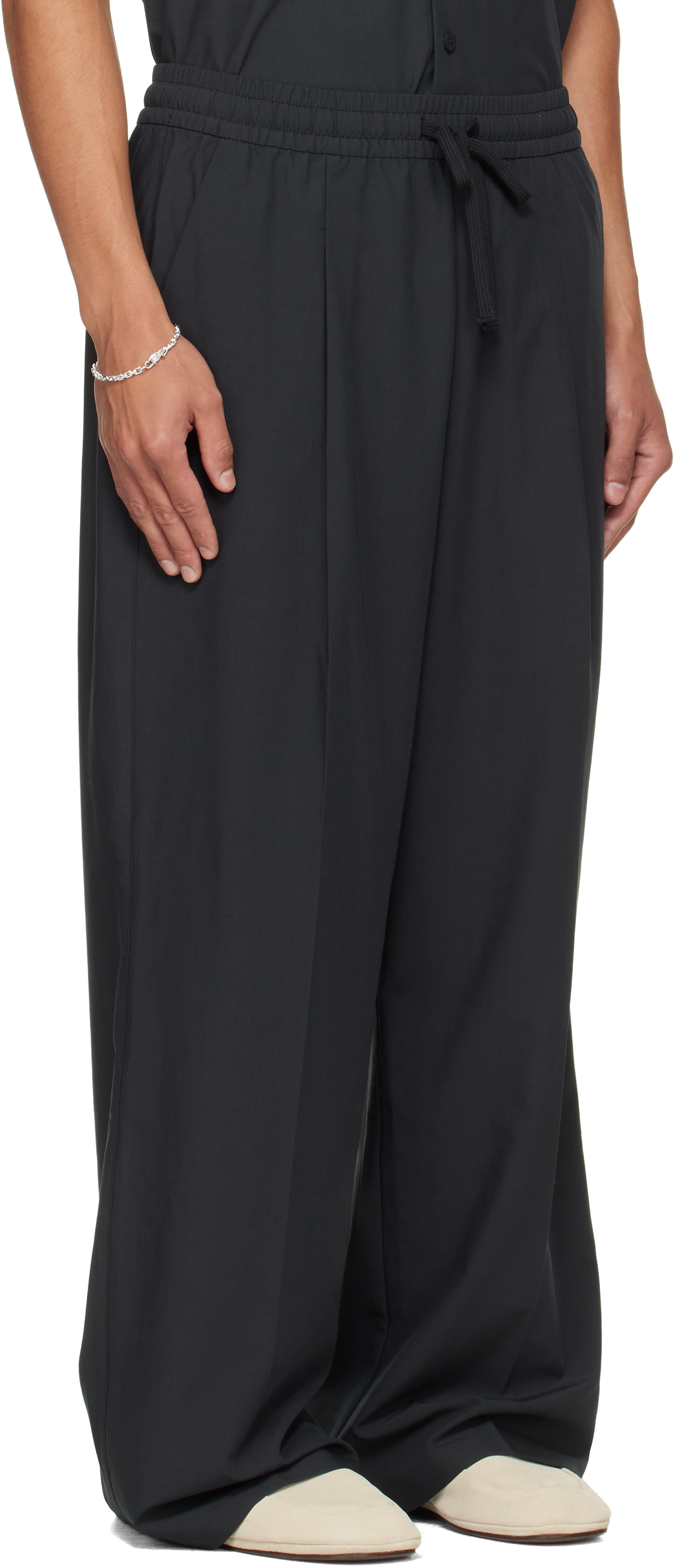 Fear of God ESSENTIALS - Black Pleat Front Drawstring Trousers