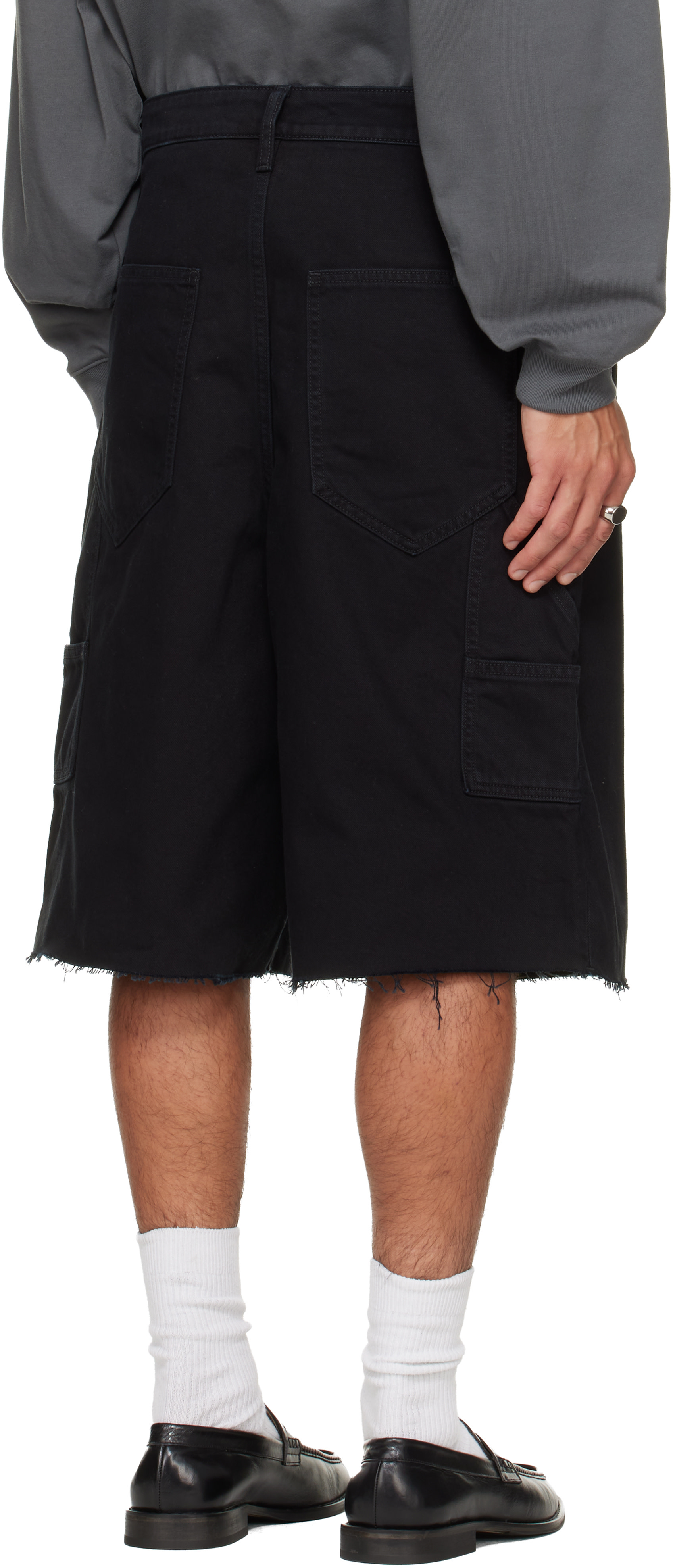 Fear of God ESSENTIALS - Short noir à cinq poches et à bords bruts