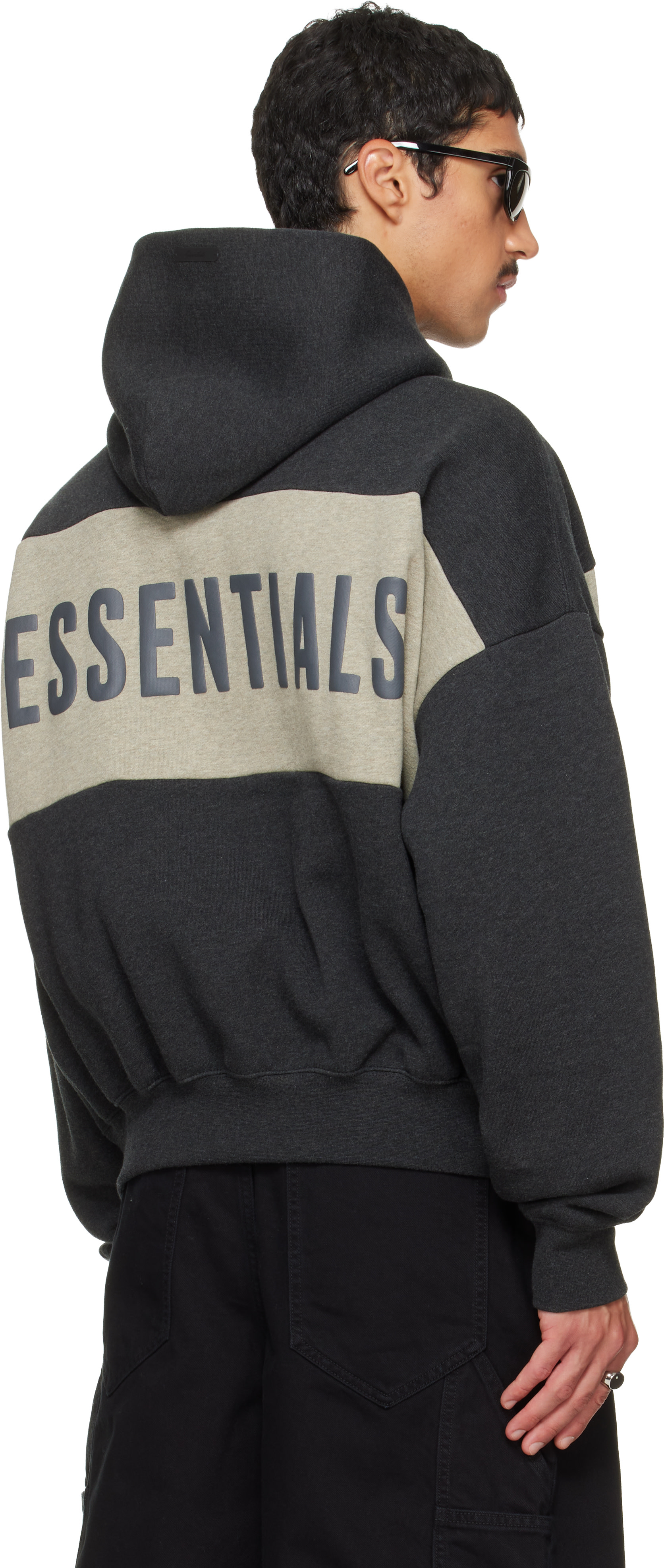 Fear of God ESSENTIALS - Pull à capuche décontracté et écourté gris à panneaux