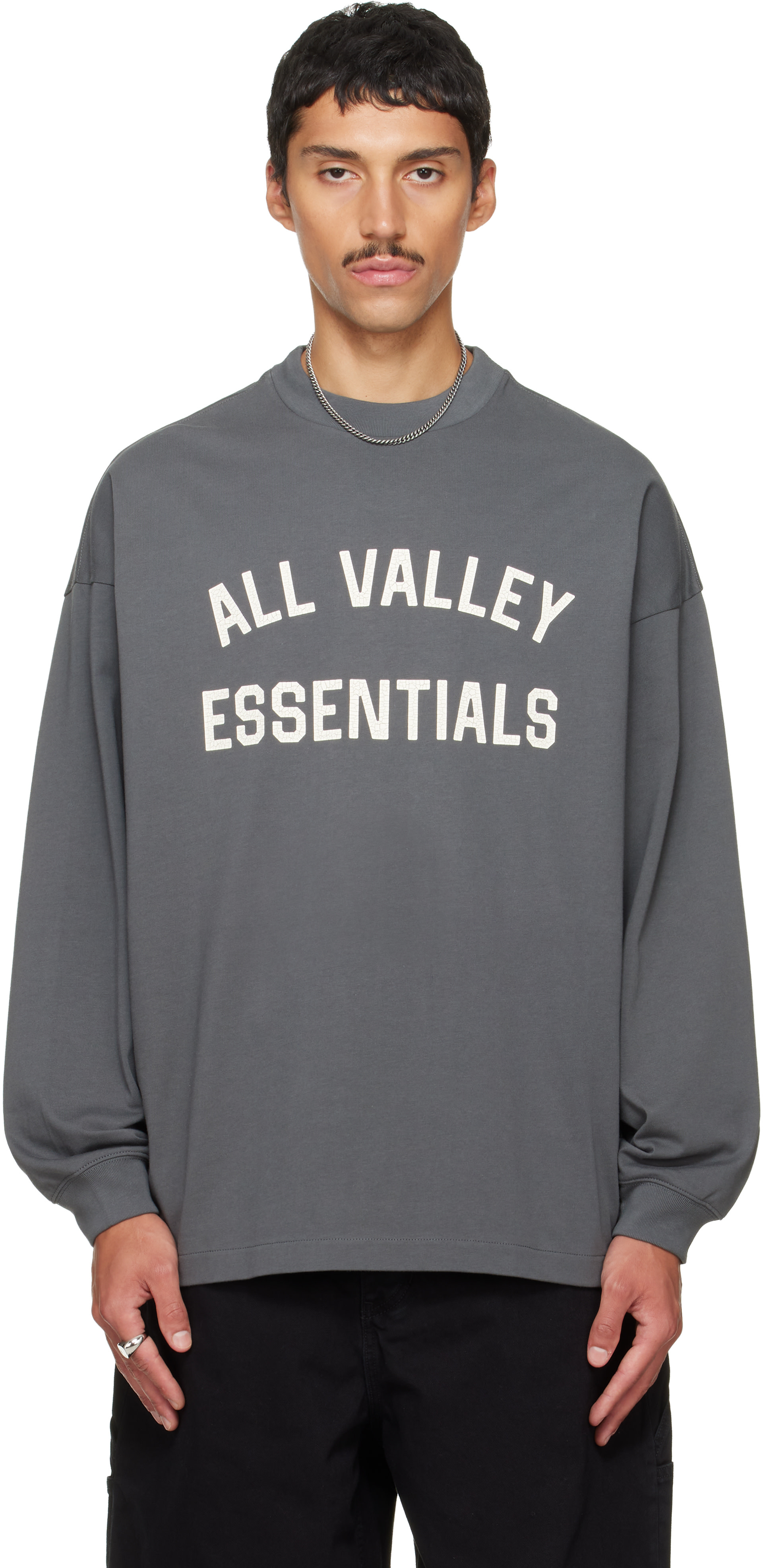 Fear of God ESSENTIALS: グレー Merch 長袖Tシャツ | SSENSE 日本