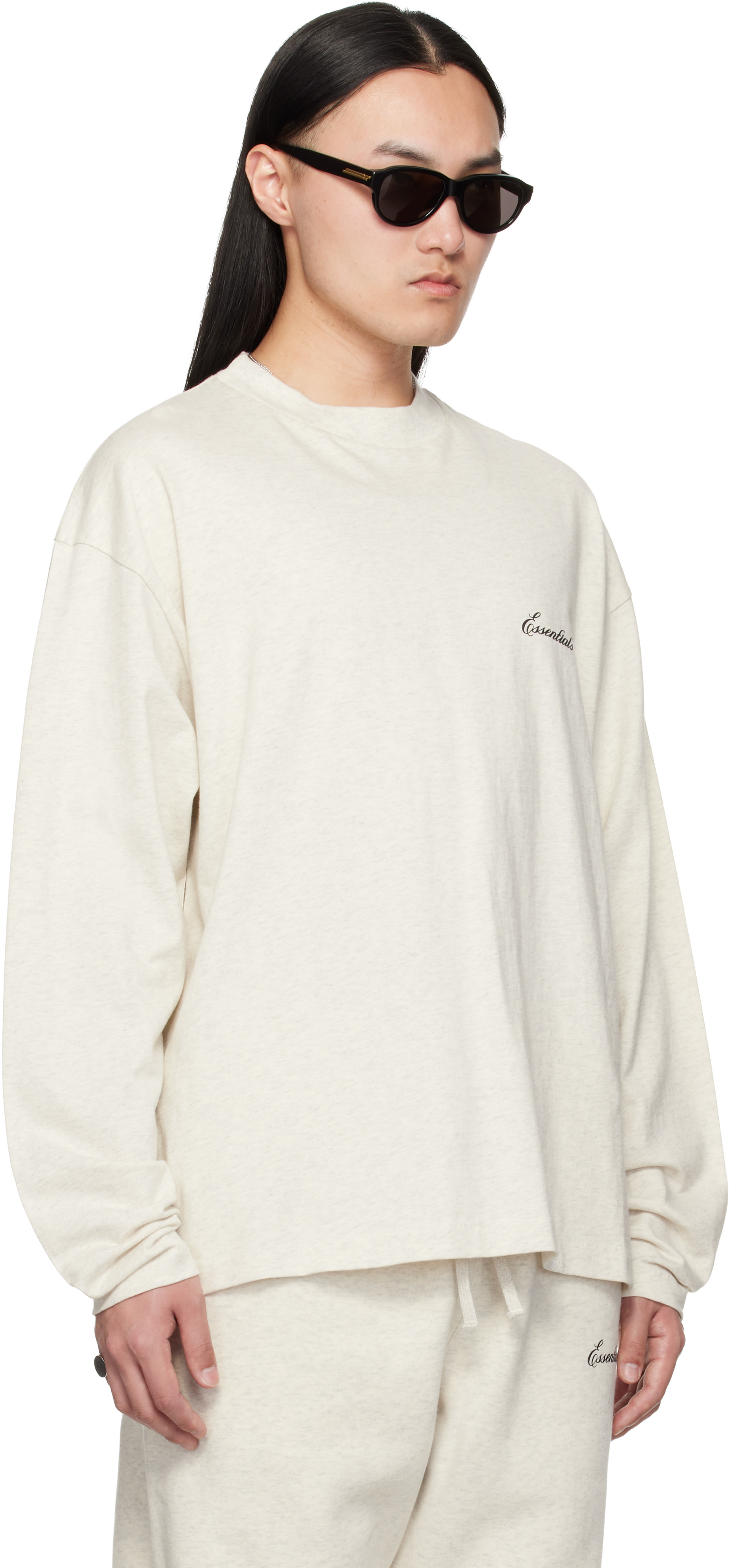 Fear of God ESSENTIALS - オフホワイト Classic Fit 長袖Tシャツ