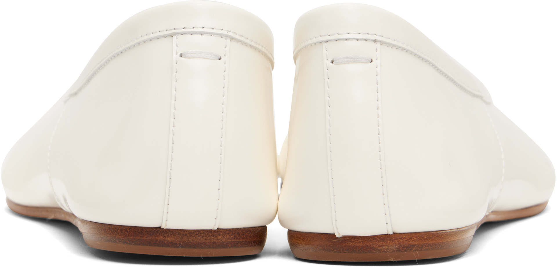 Maison Margiela - Ballerines blanches à bout Tabi