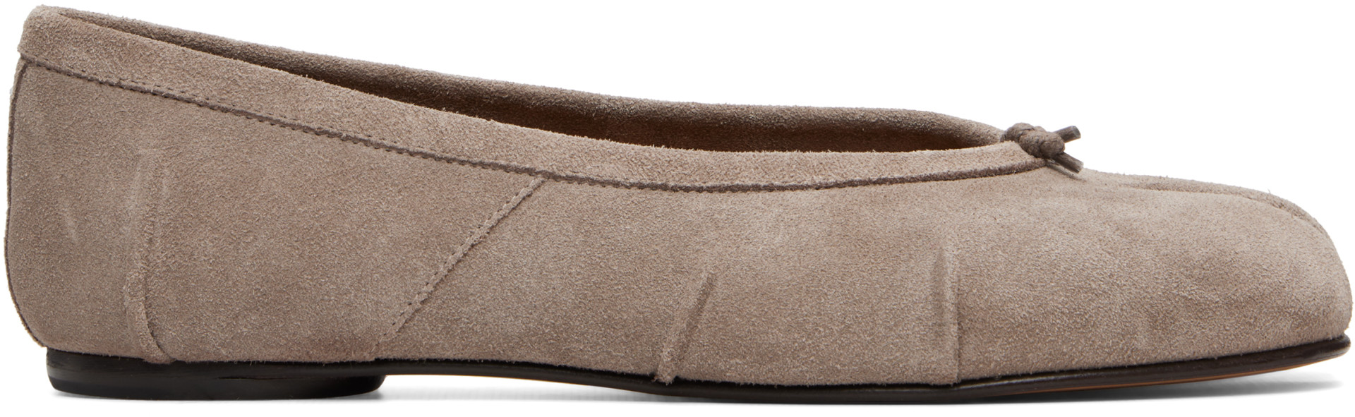Maison Margiela: トープ Tabi New バレエシューズ | SSENSE 日本
