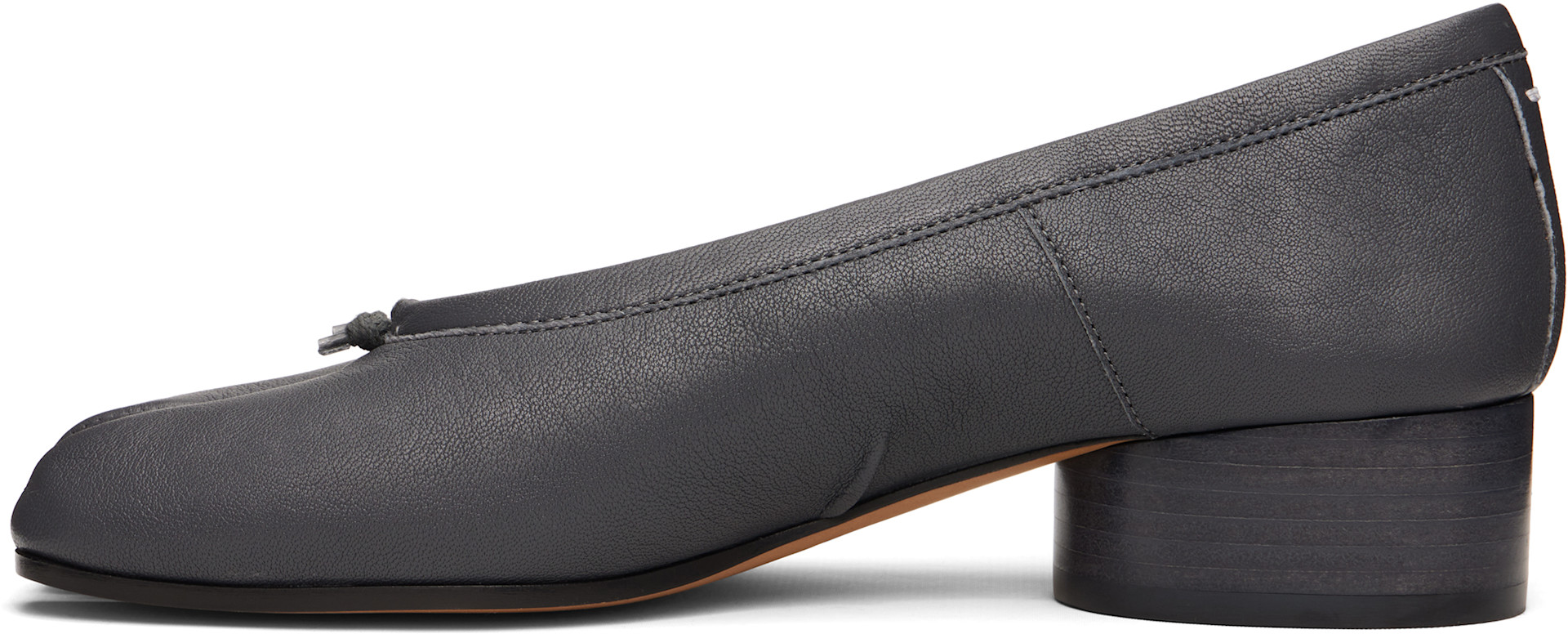 Maison Margiela: グレー Tabi Ballerina ヒール | SSENSE 日本