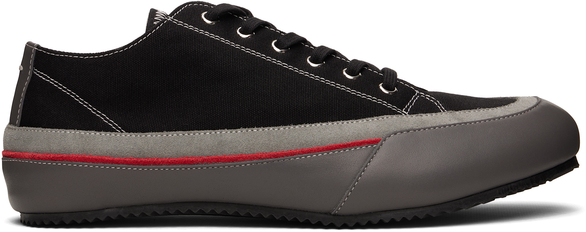 すっちーさん専用Maison Margiela Maison Margiela: Black Traveler Sneakers | SSENSE