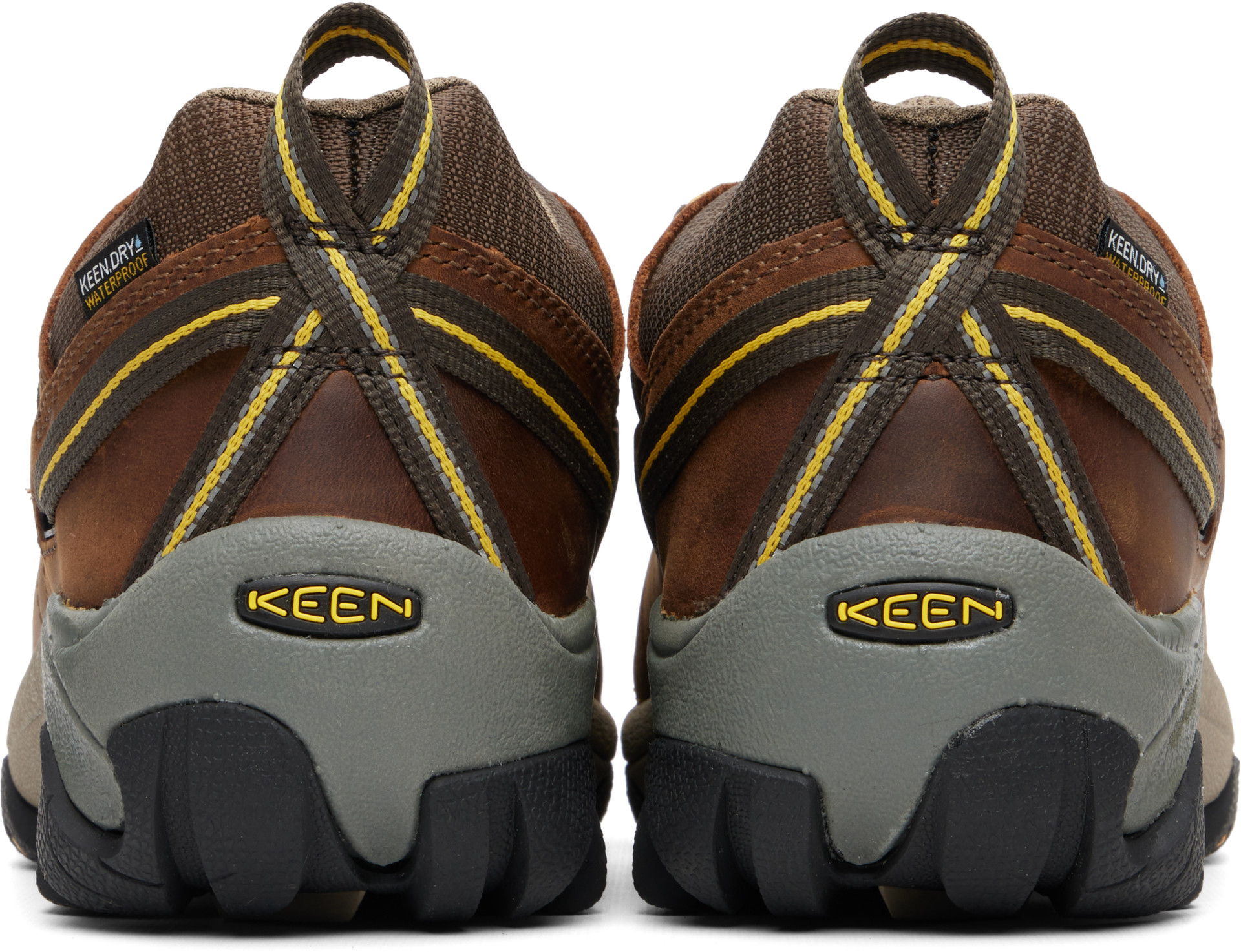 KEEN: ブラウン Targhee II Waterproof スニーカー | SSENSE 日本
