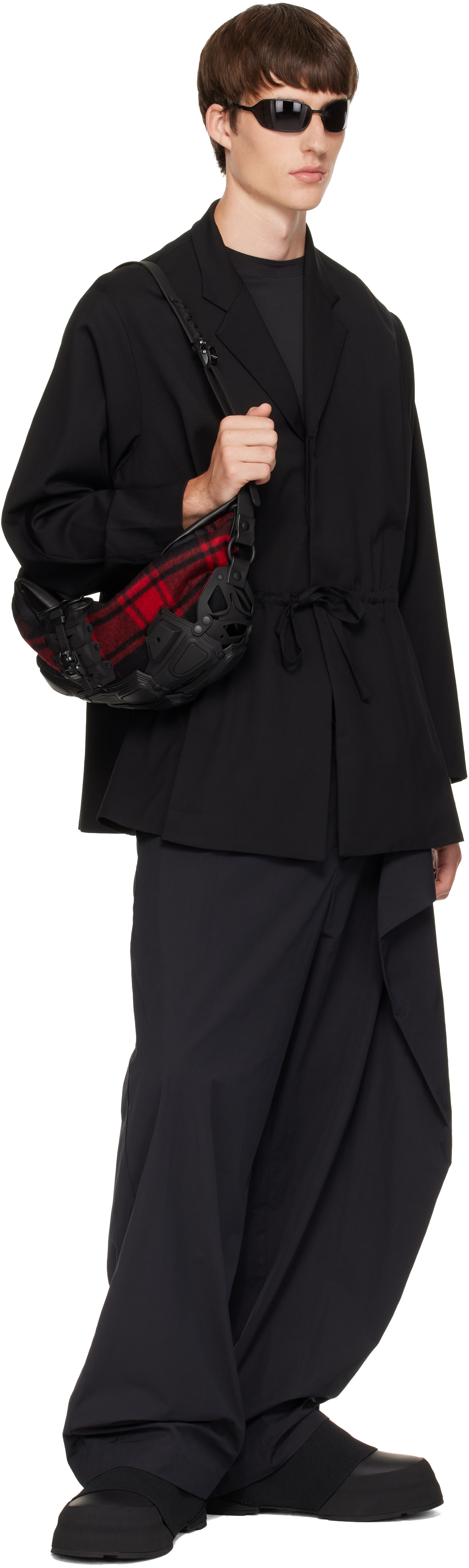 Innerraum: Black & Red Object M07 Crossbody Bag | SSENSE