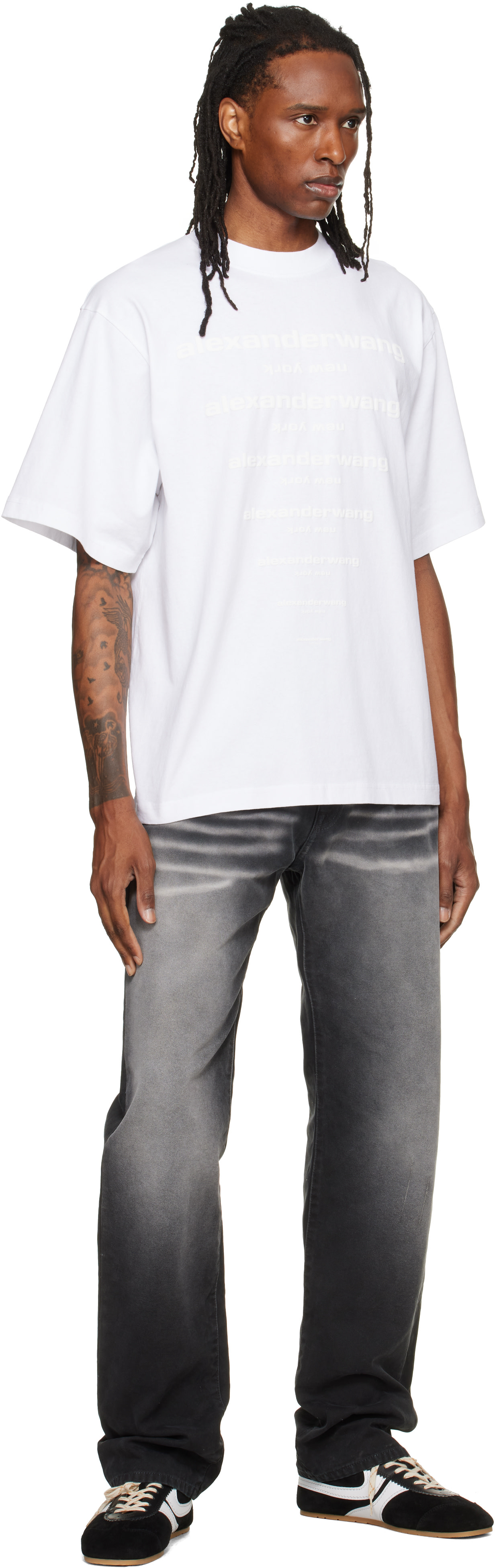 Alexander Wang: ホワイト Gradient Logo 半袖Tシャツ | SSENSE 日本
