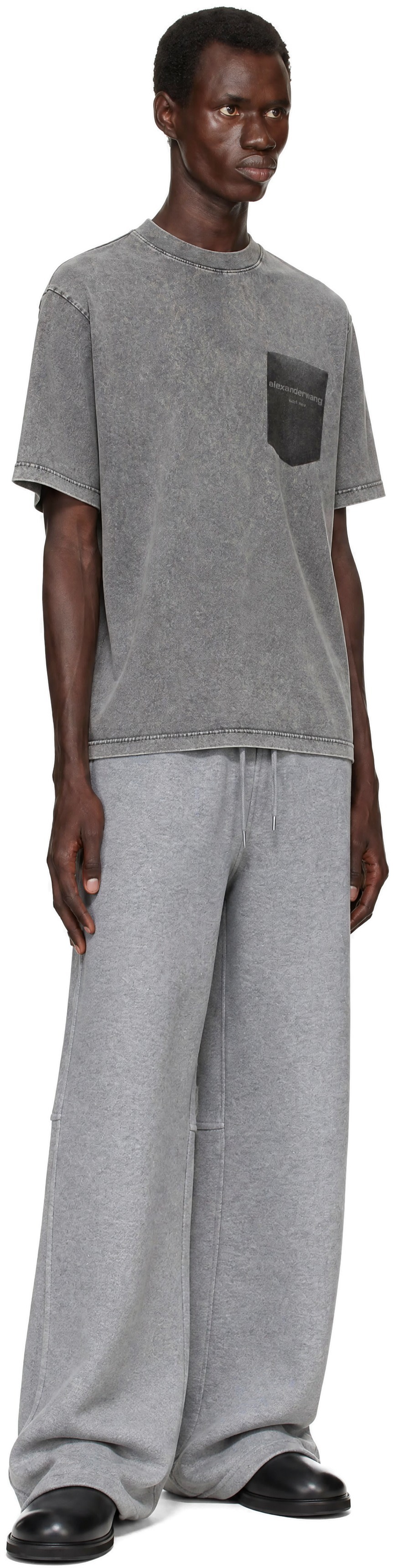 Alexander Wang: グレー Shadow 半袖 ポケットTシャツ | SSENSE 日本