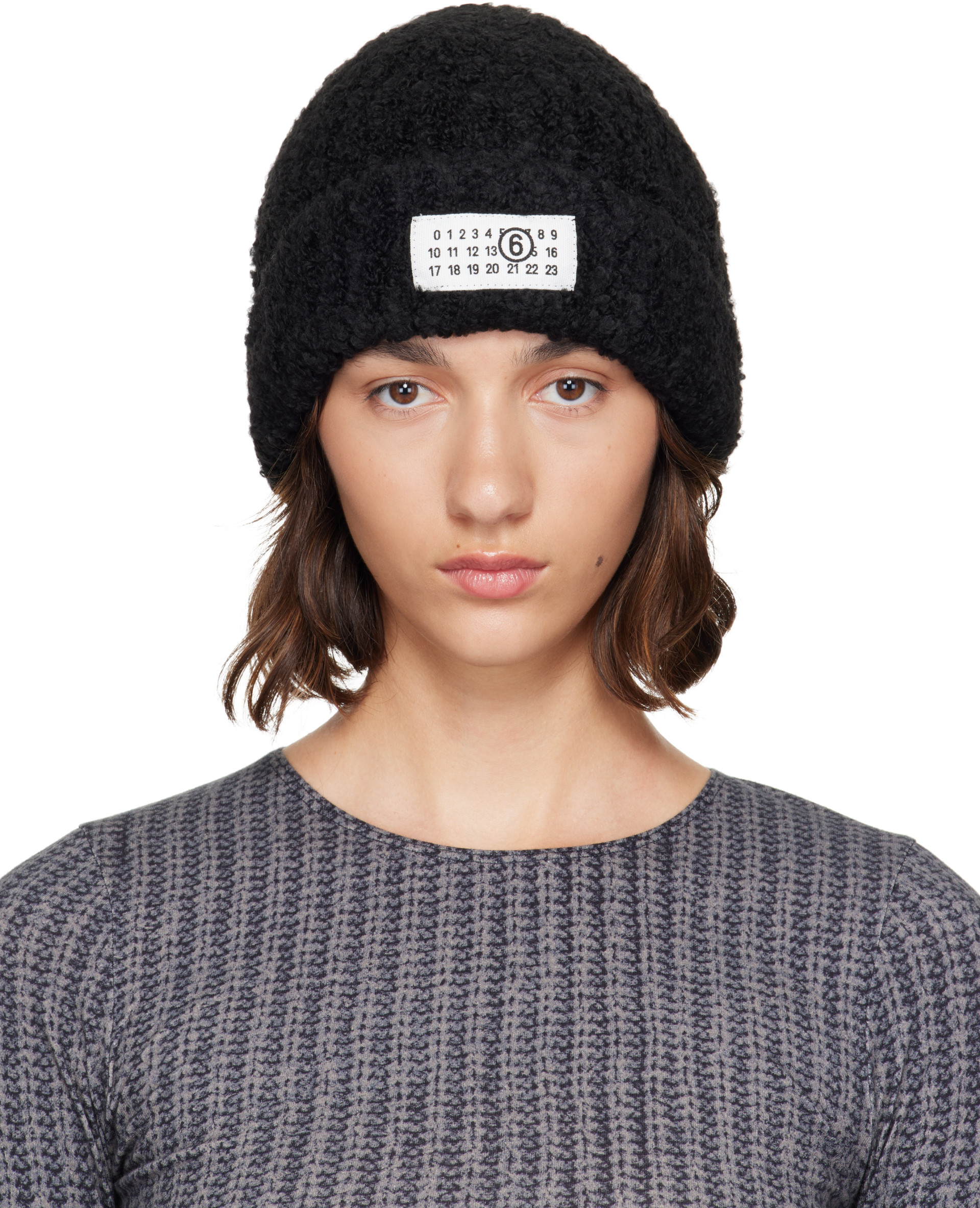 MM6 Maison Margiela: Black Logo Beanie | SSENSE