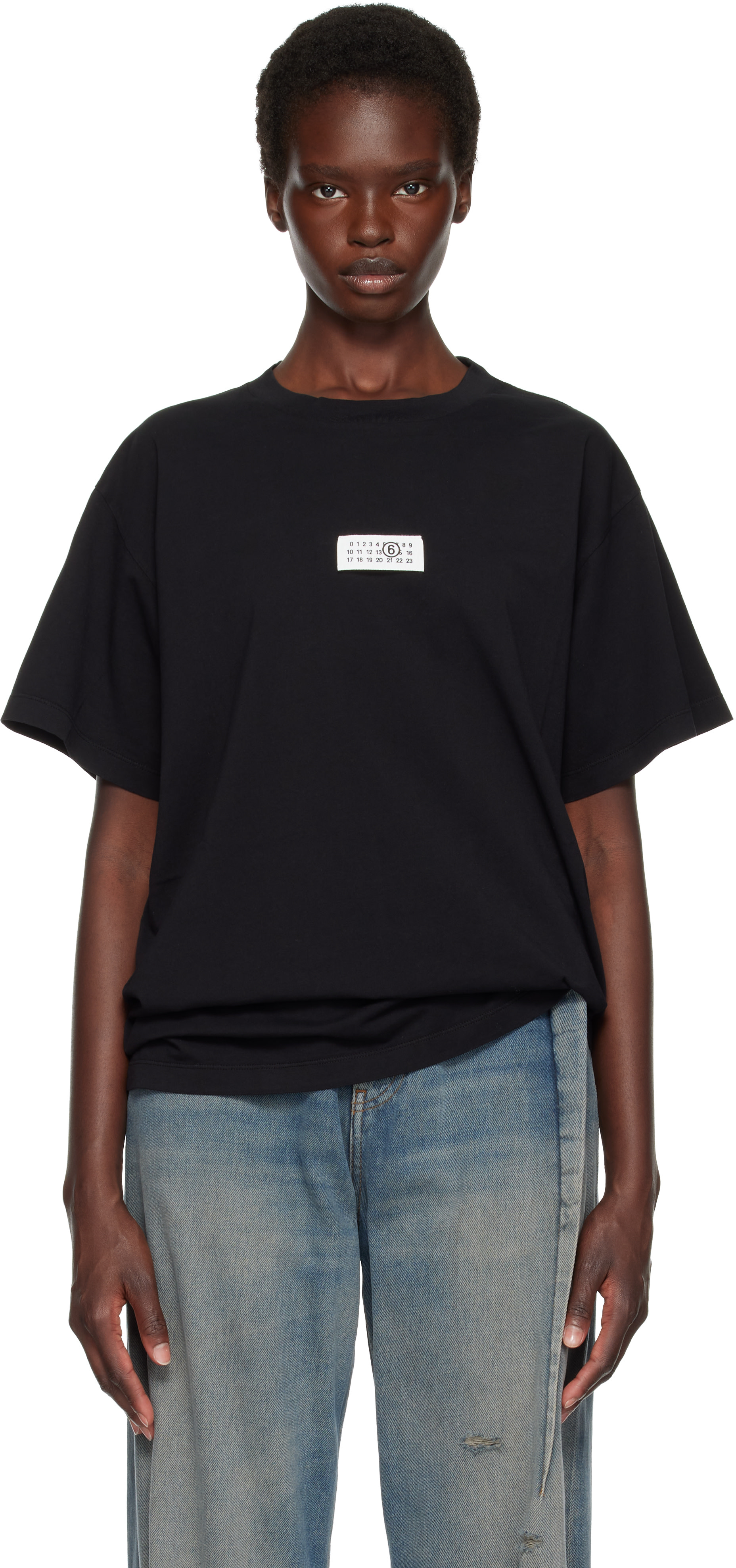 MM6 Maison Margiela: ブラック ロゴパッチ Tシャツ | SSENSE 日本