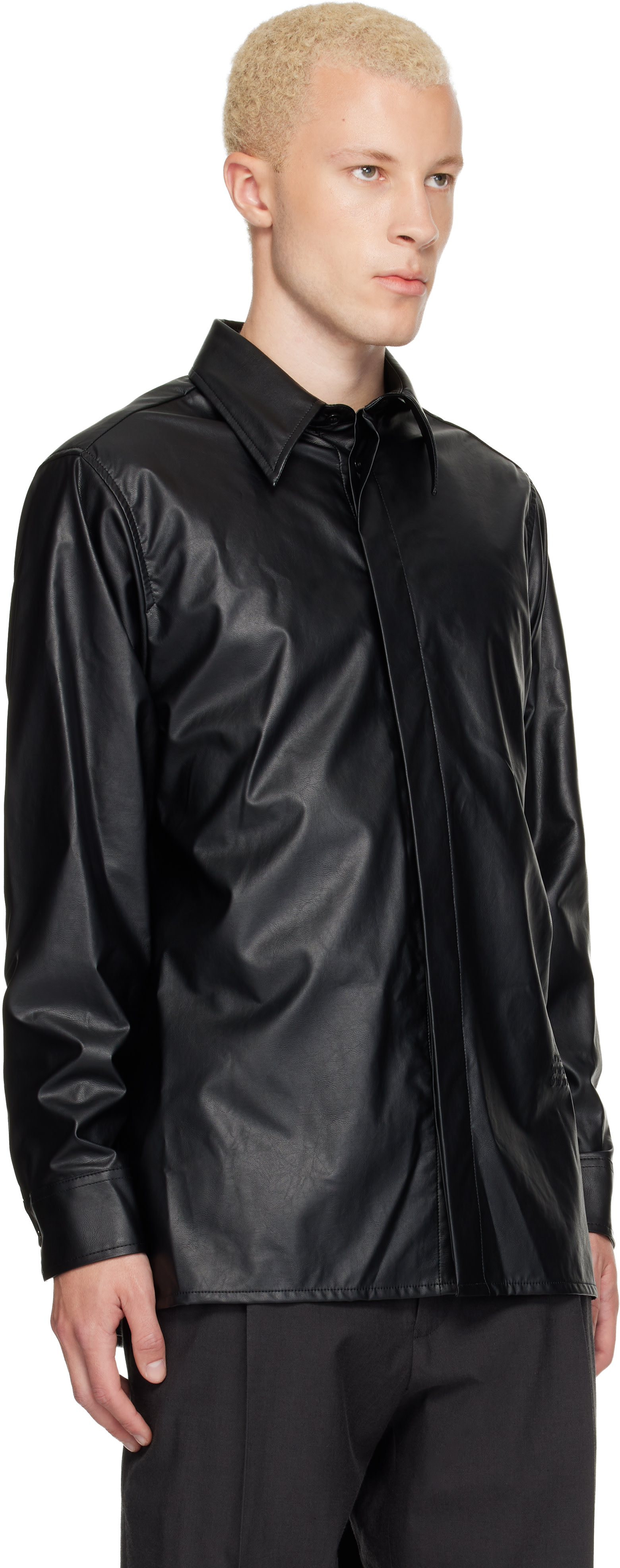 ⚪*️様 MM6 maison margiela fake leather sh MM6 Maison Margiela: Black Long-Sleeved Faux-Leather Shirt | SSENSE