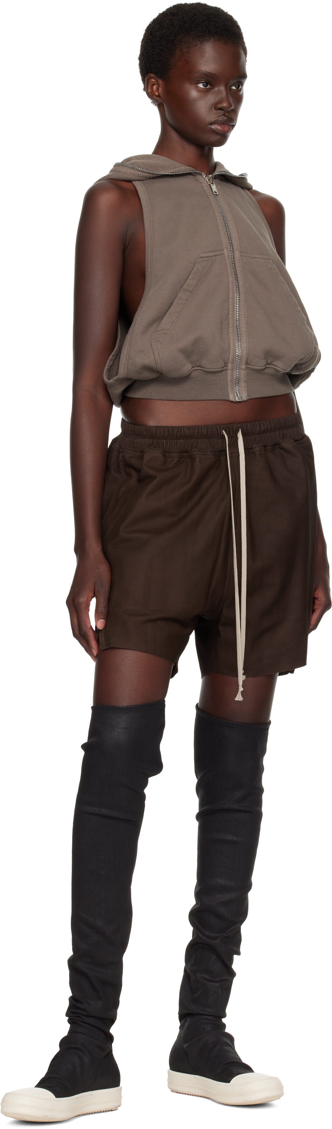 Rick Owens: ブラウン Tower Boxers レザーショートパンツ | SSENSE 日本