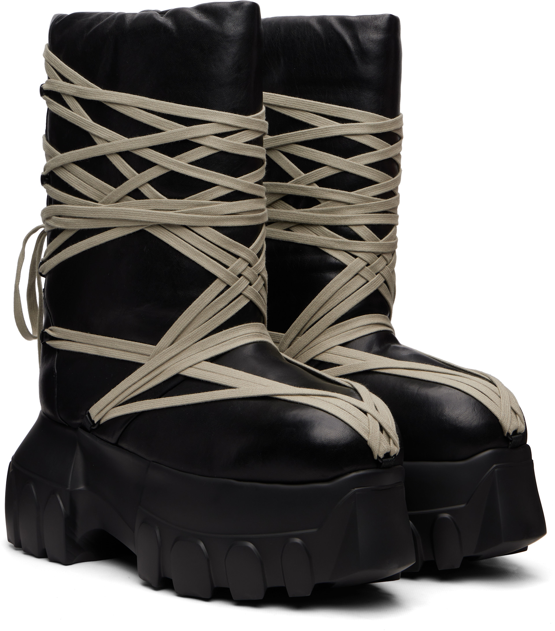 Rick Owens: ブラック Tower Megalace Tractor ブーツ | SSENSE 日本