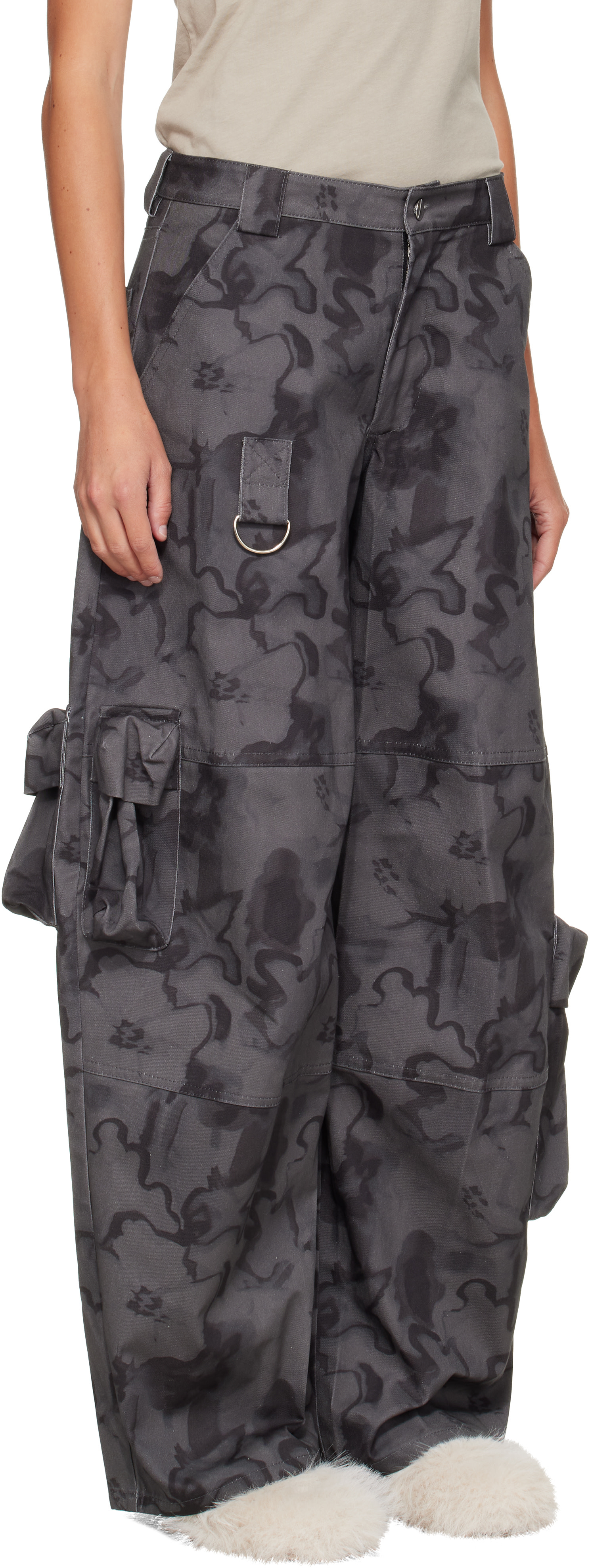 collina strada パンツ Collina Strada: Gray & Black Lawn Cargo Pants | SSENSE Singapore