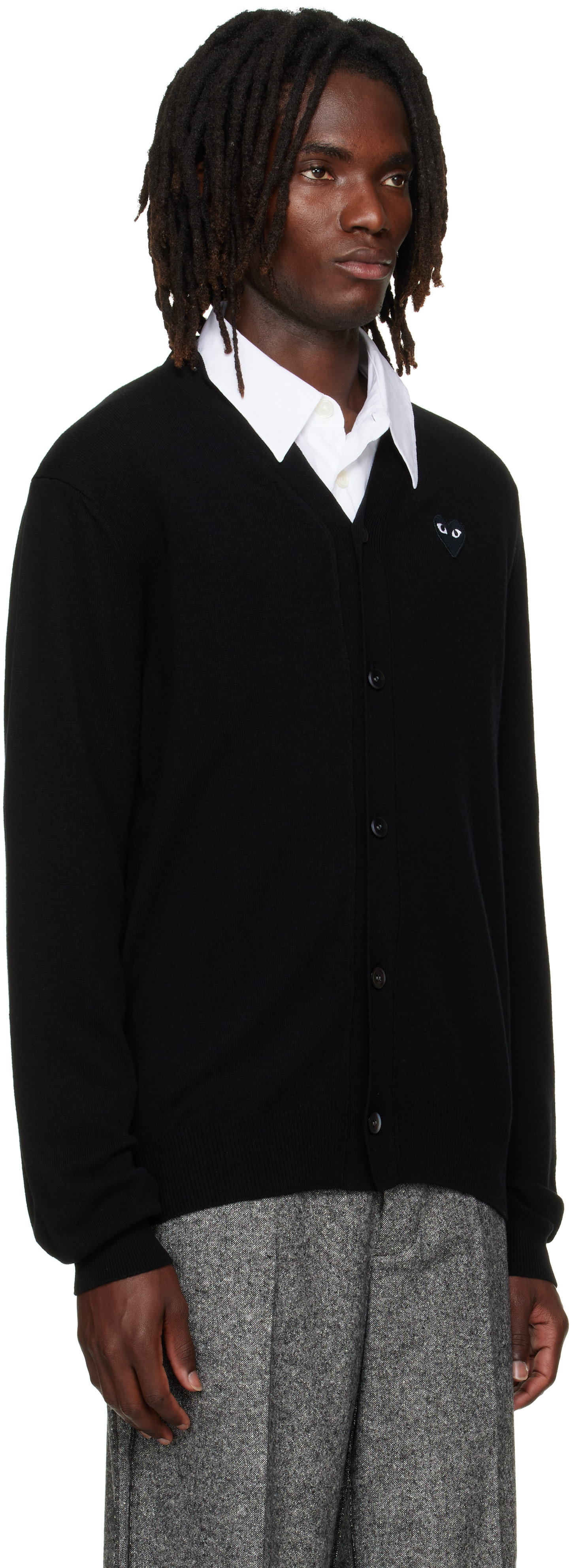 eYe comme des garcons スウェット カーディガン COMME des GARÇONS PLAY: Black Heart Emblem V-Neck Cardigan | SSENSE