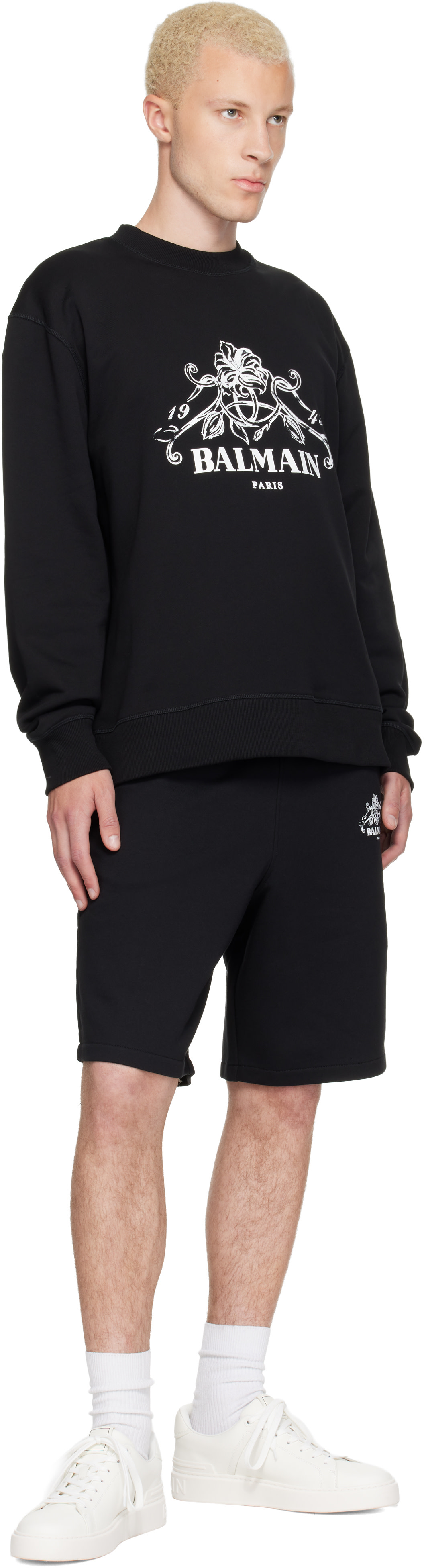 ち*び様 美品 BALMAIN バルマン スウェット ショートパンツ 黒 Balmain: ブラック 'Balmain' Vine Print スウェットショートパンツ