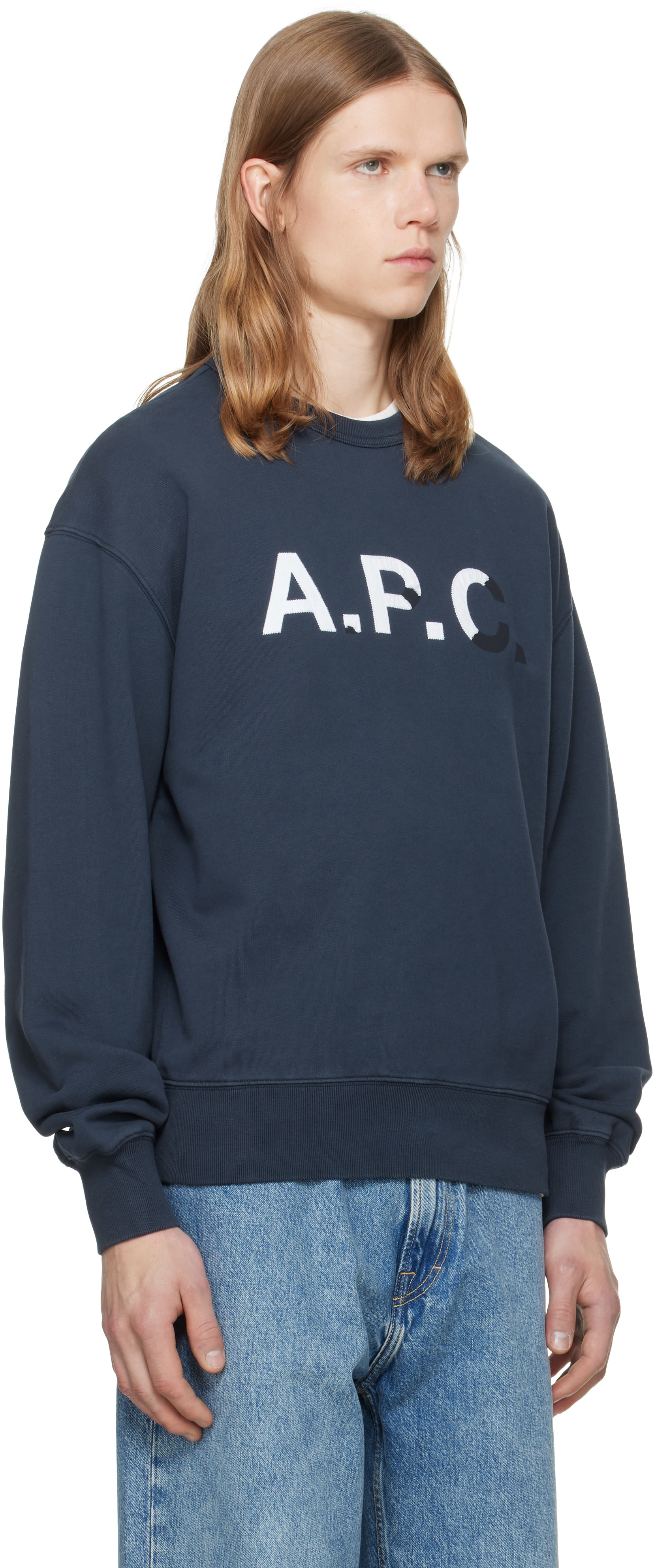 A.P.C. - Pull molletonné rétro bleu marine à logo