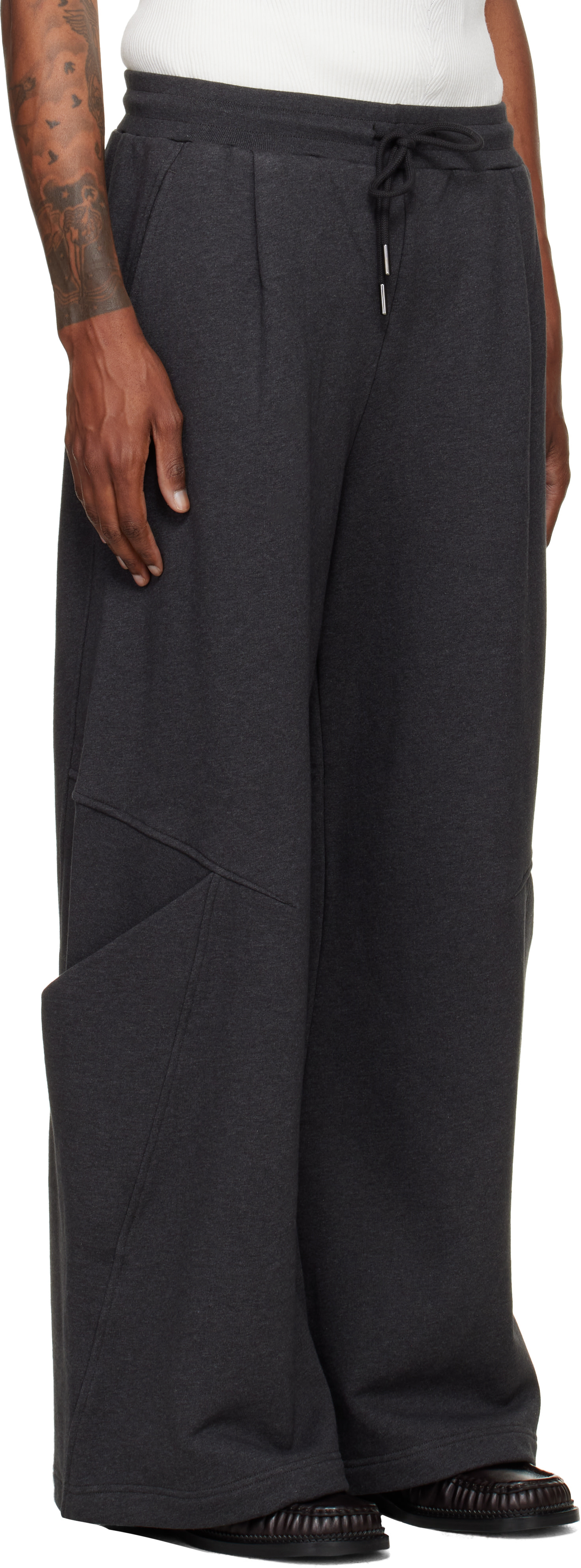 NULLUS - Pantalon de survêtement ample sculptural gris