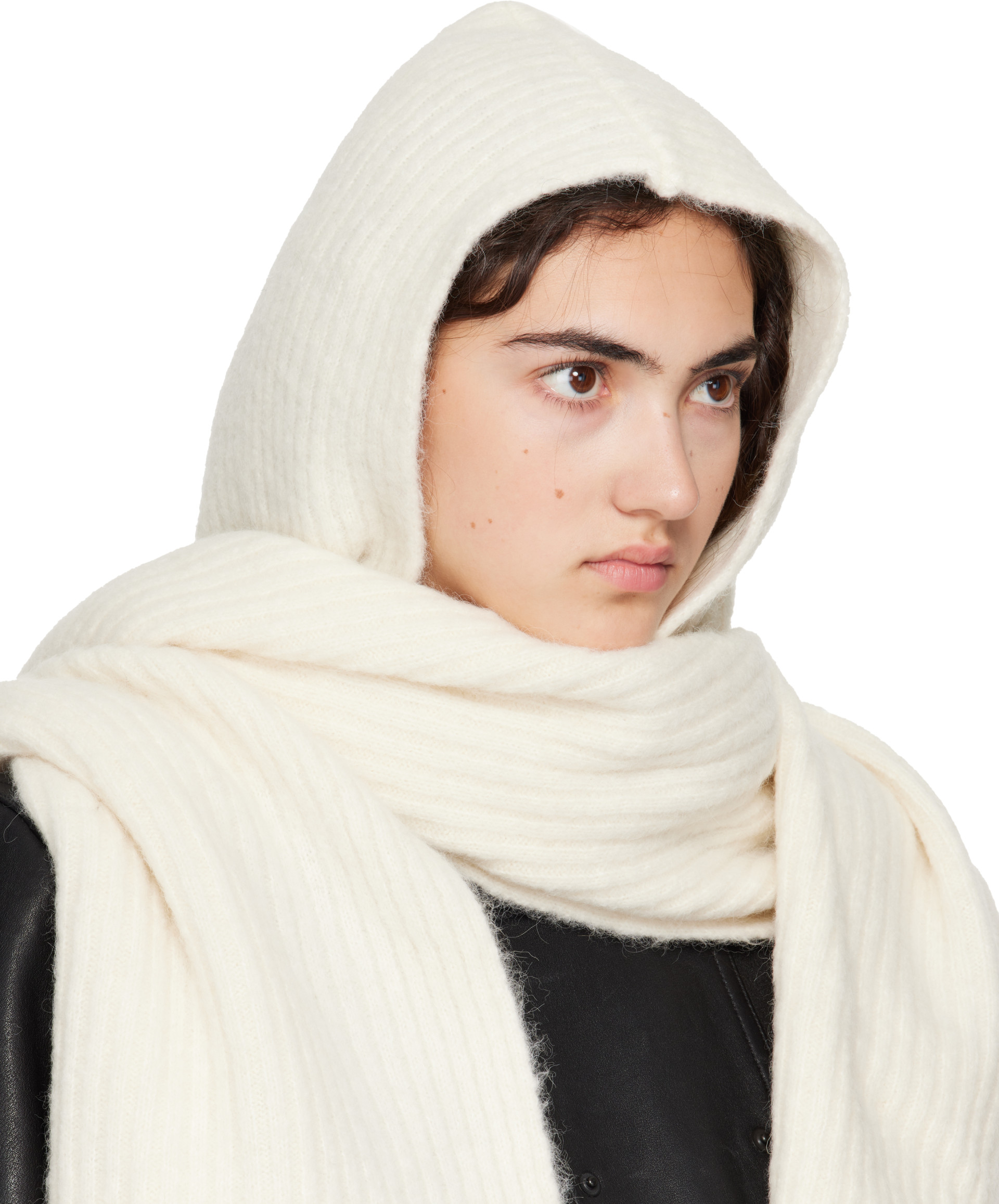 Givenchy - Écharpe blanc cassé en alpaga à capuche