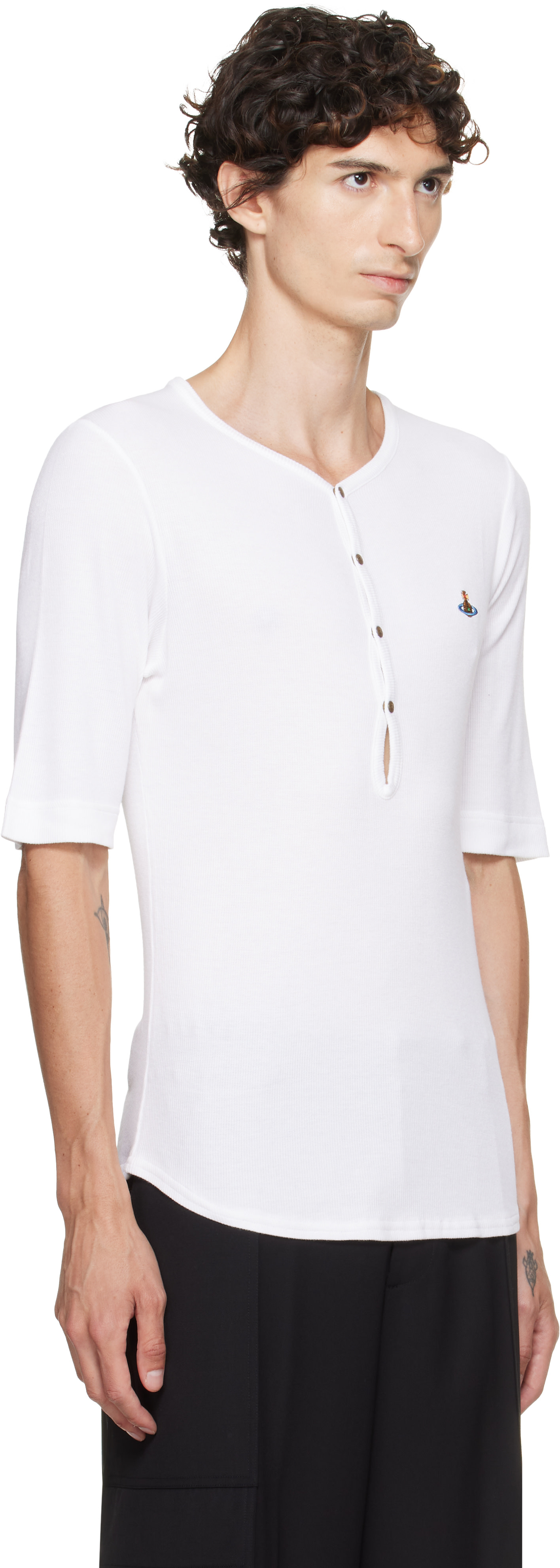Vivienne Westwood: ホワイト Sailor ヘンリーネック Tシャツ | SSENSE