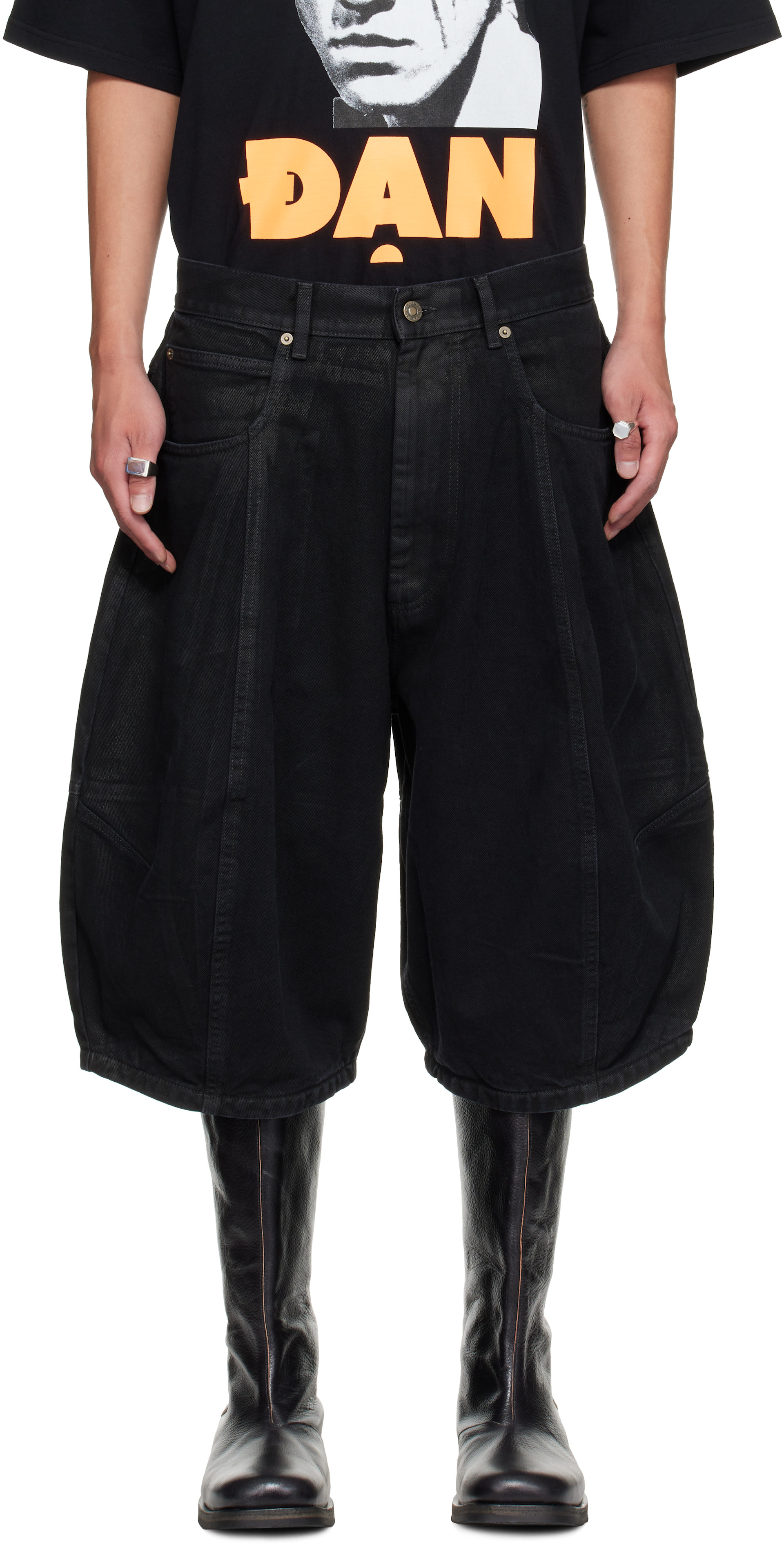 LU'U DAN - Black Puffa Shorts