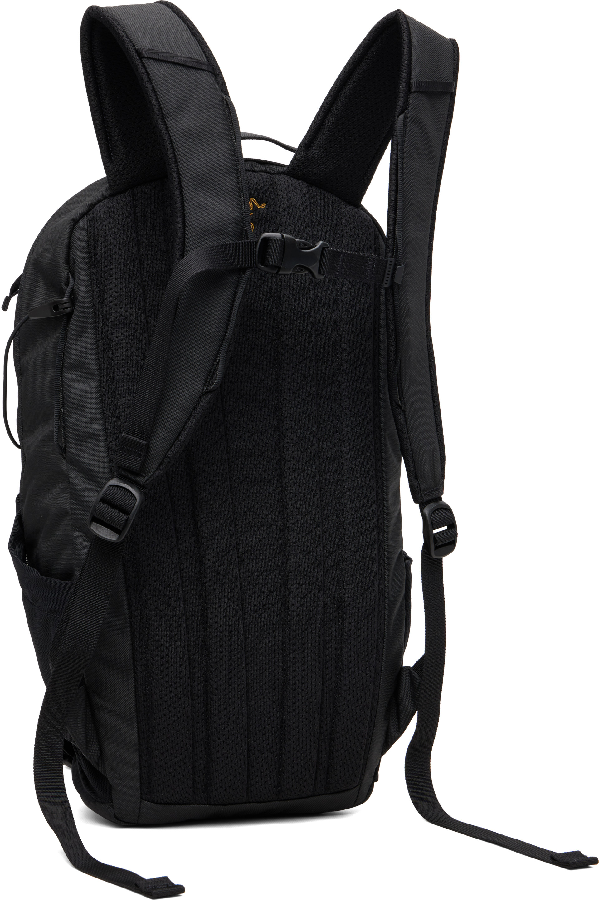 Arc'teryx - Black Mantis 16 Backpack