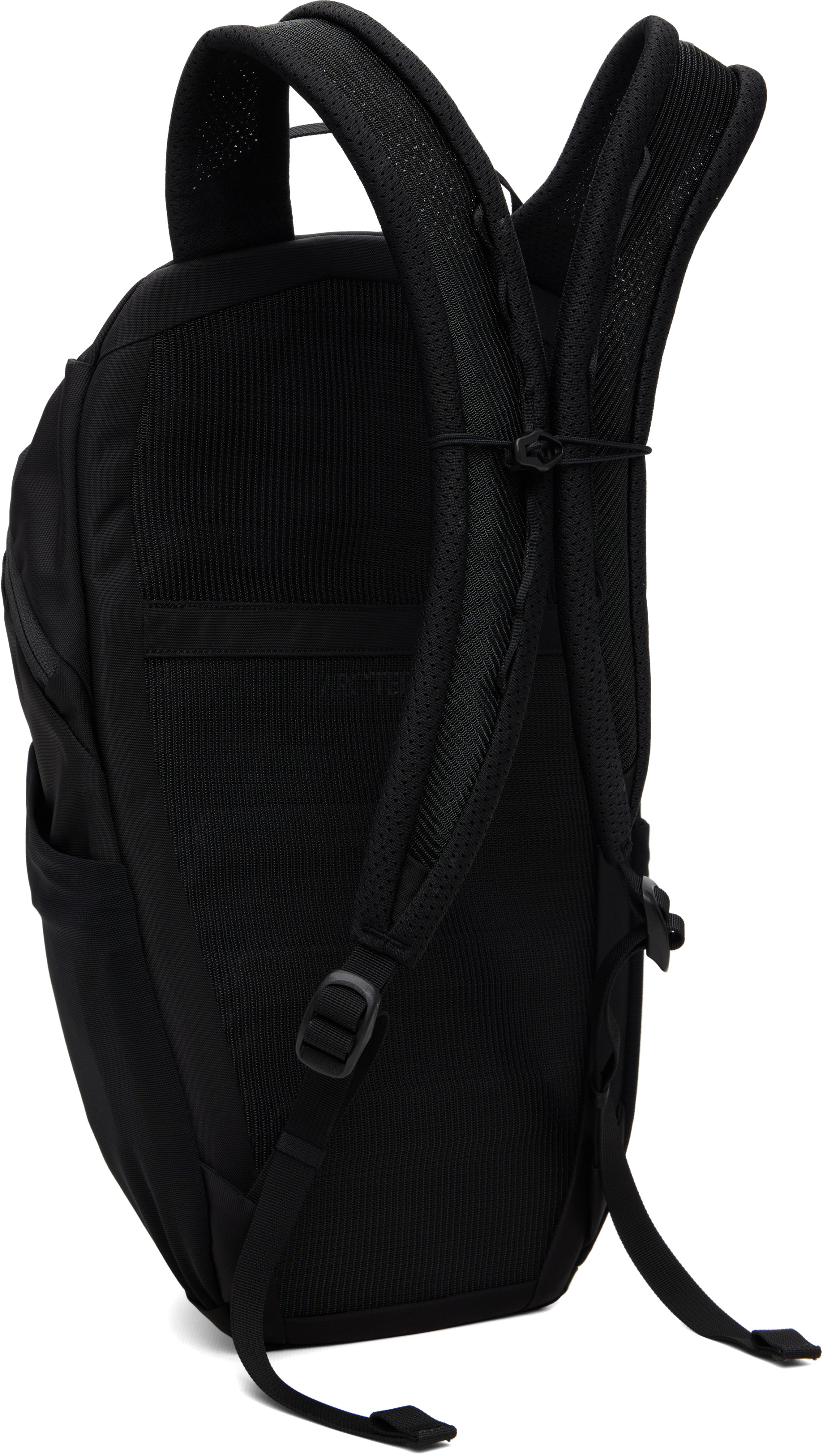 Arc'teryx - Black Axios 10 Backpack