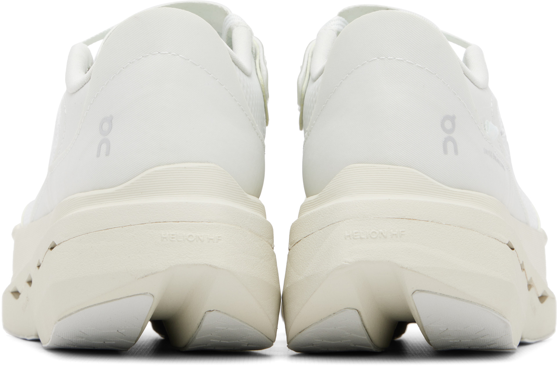 POST ARCHIVE FACTION (PAF): Off-White On Edition Cloudboom Volt