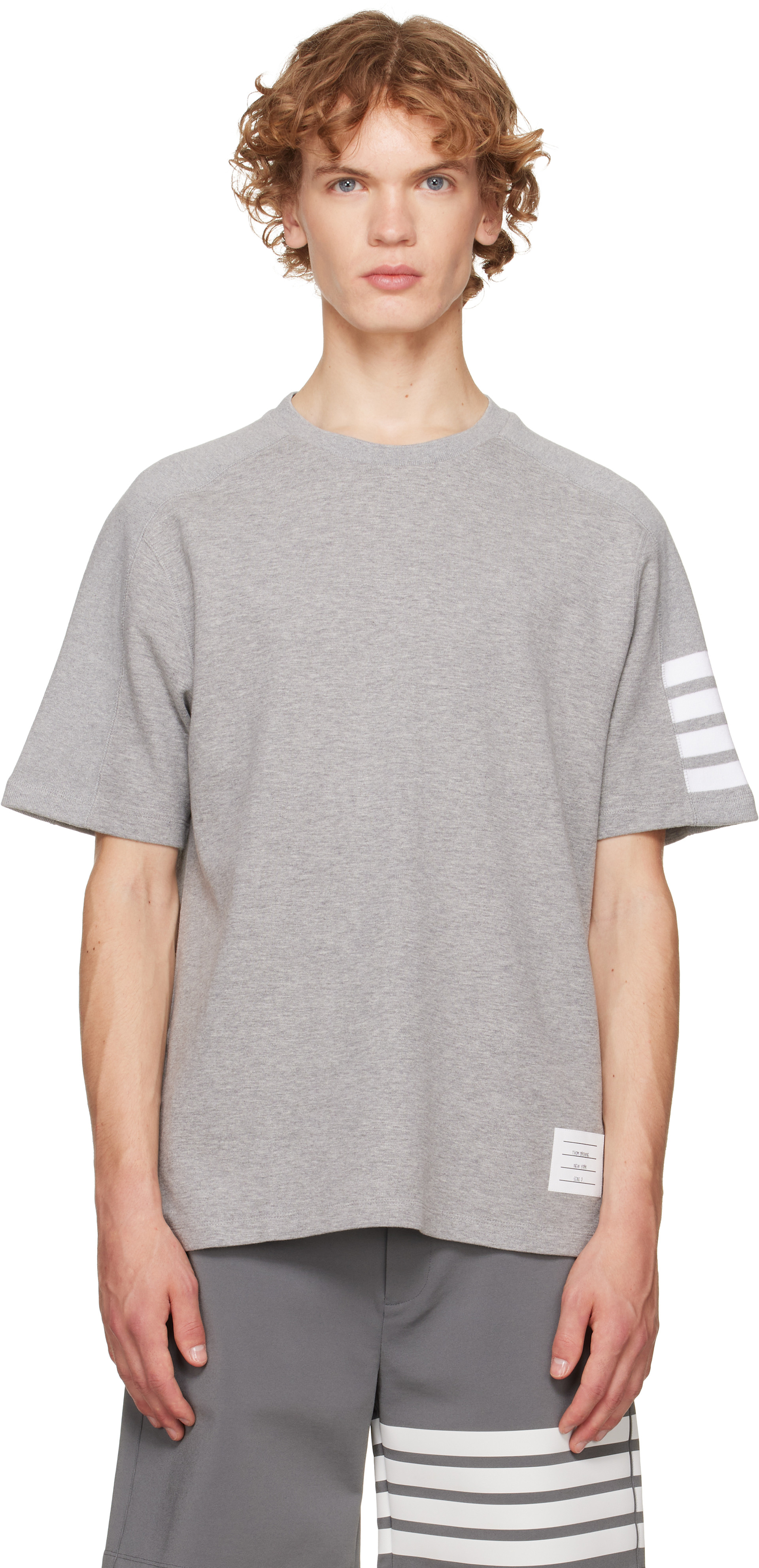 Thom Browne: グレー Milano Cotton 4-Bar Tシャツ | SSENSE 日本