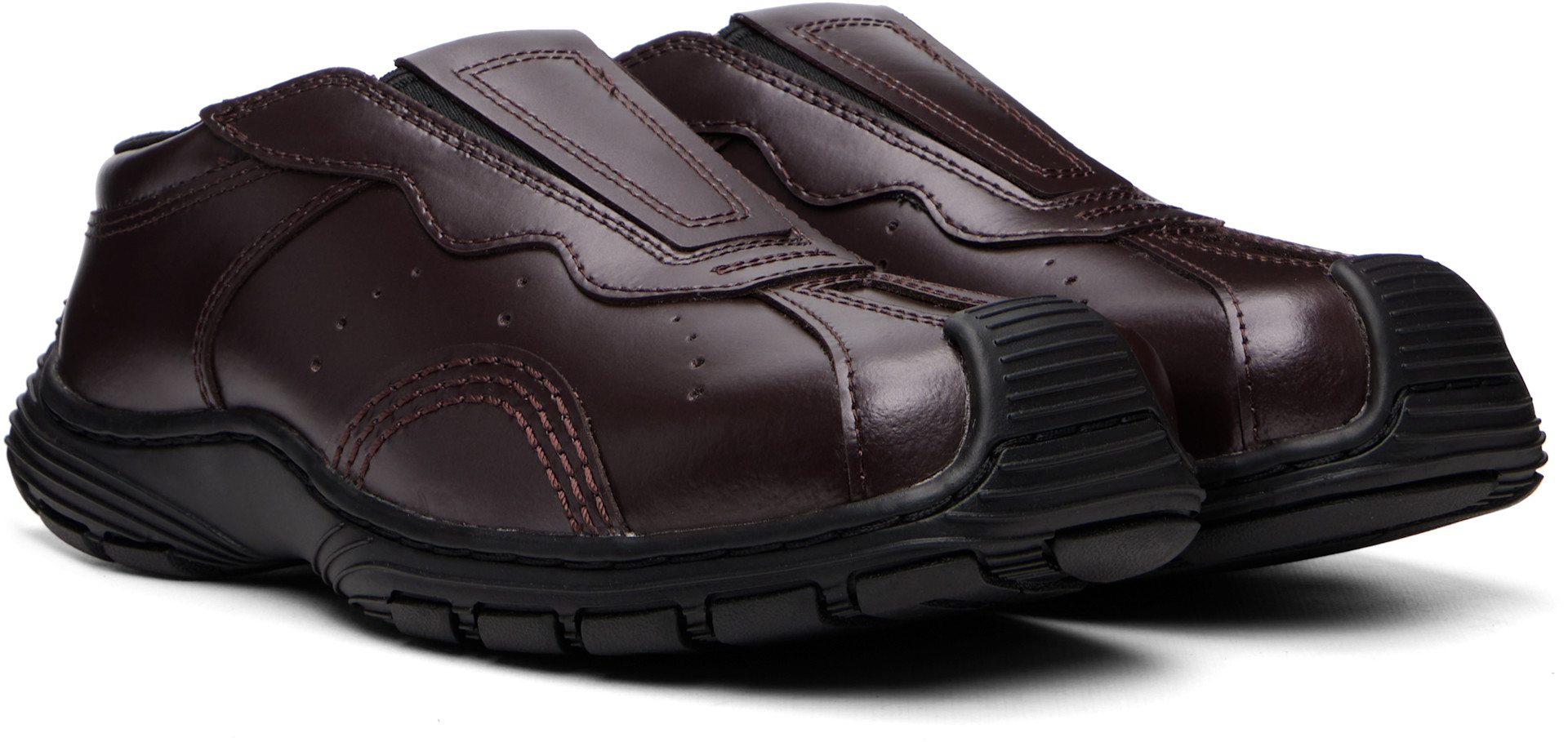 Dr. Martens: バーガンディ Aurix サテンフィニッシュ レザー 
