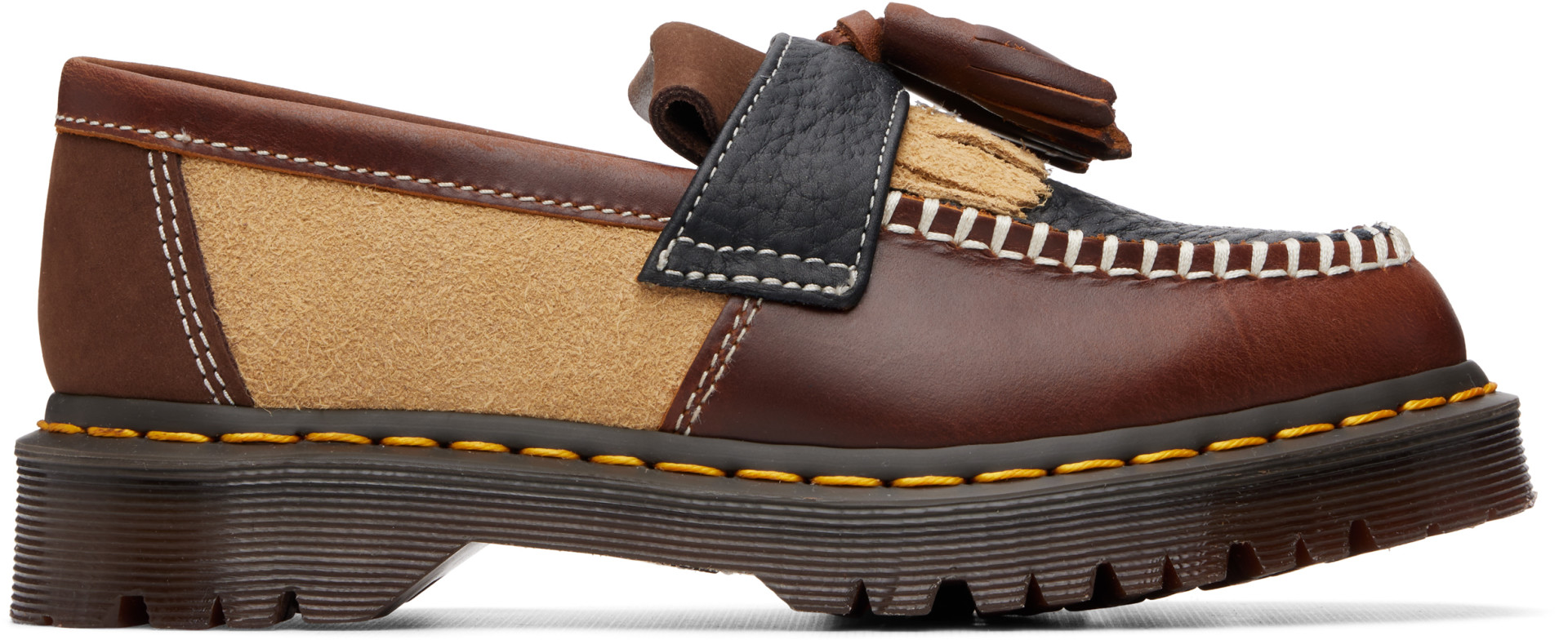 Dr. Martens: ブラウン＆ベージュ Adrian PWRK タッセルローファー