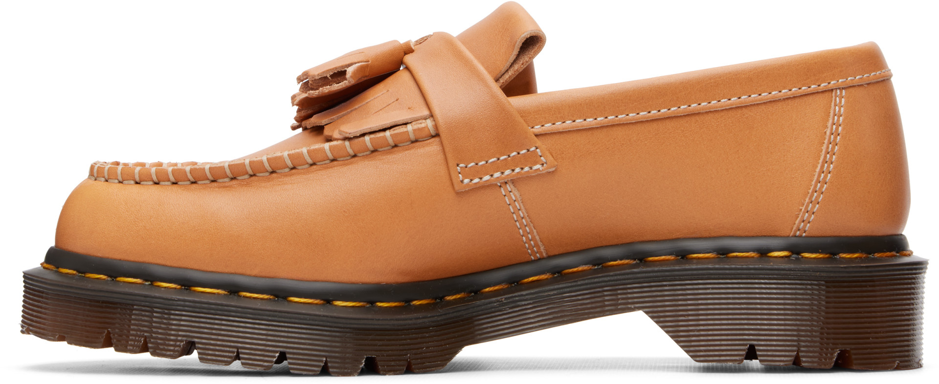 Dr. Martens - 베이지 아드리안 태슬 로퍼