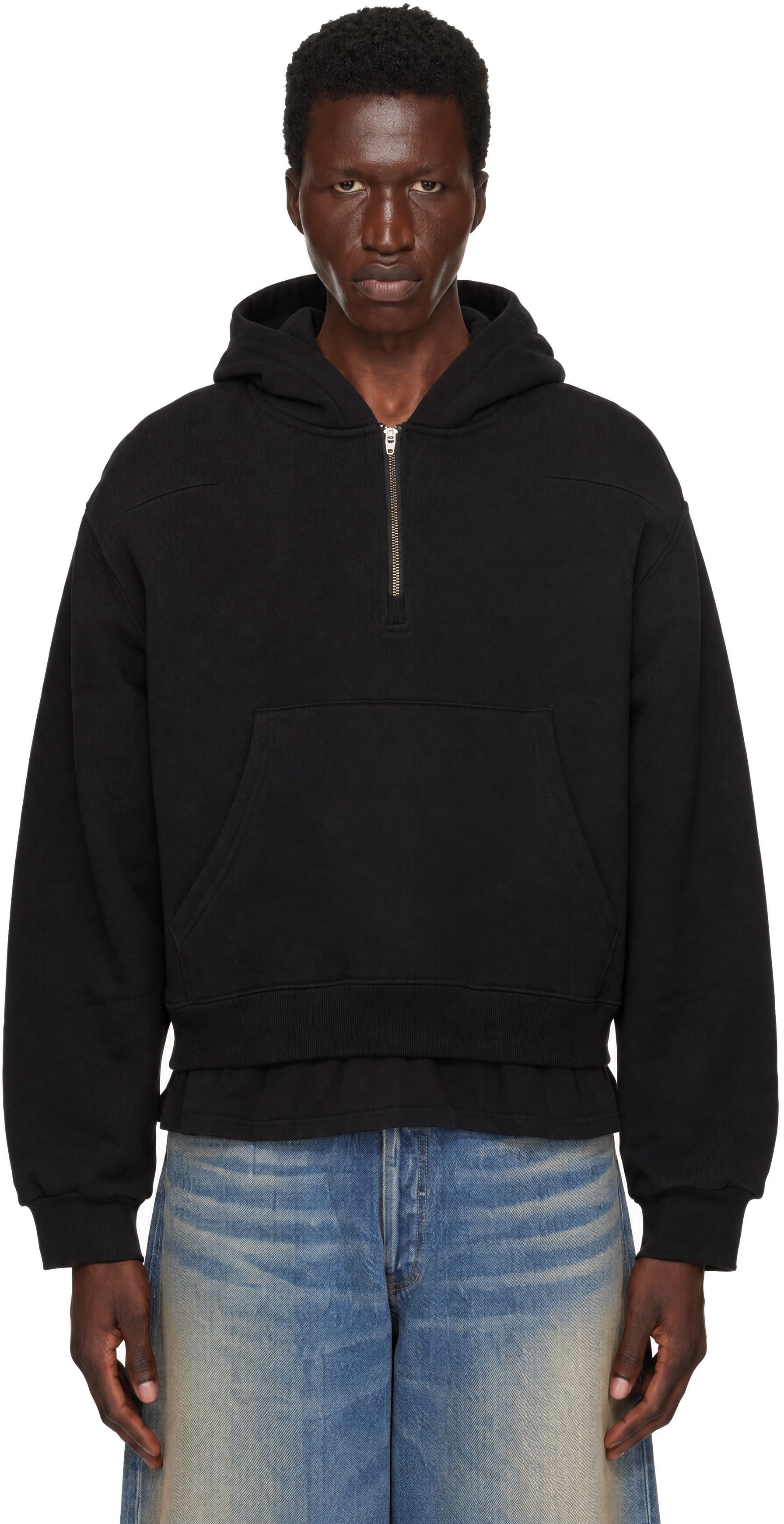 Commission - Pull à capuche étagé noir à glissière