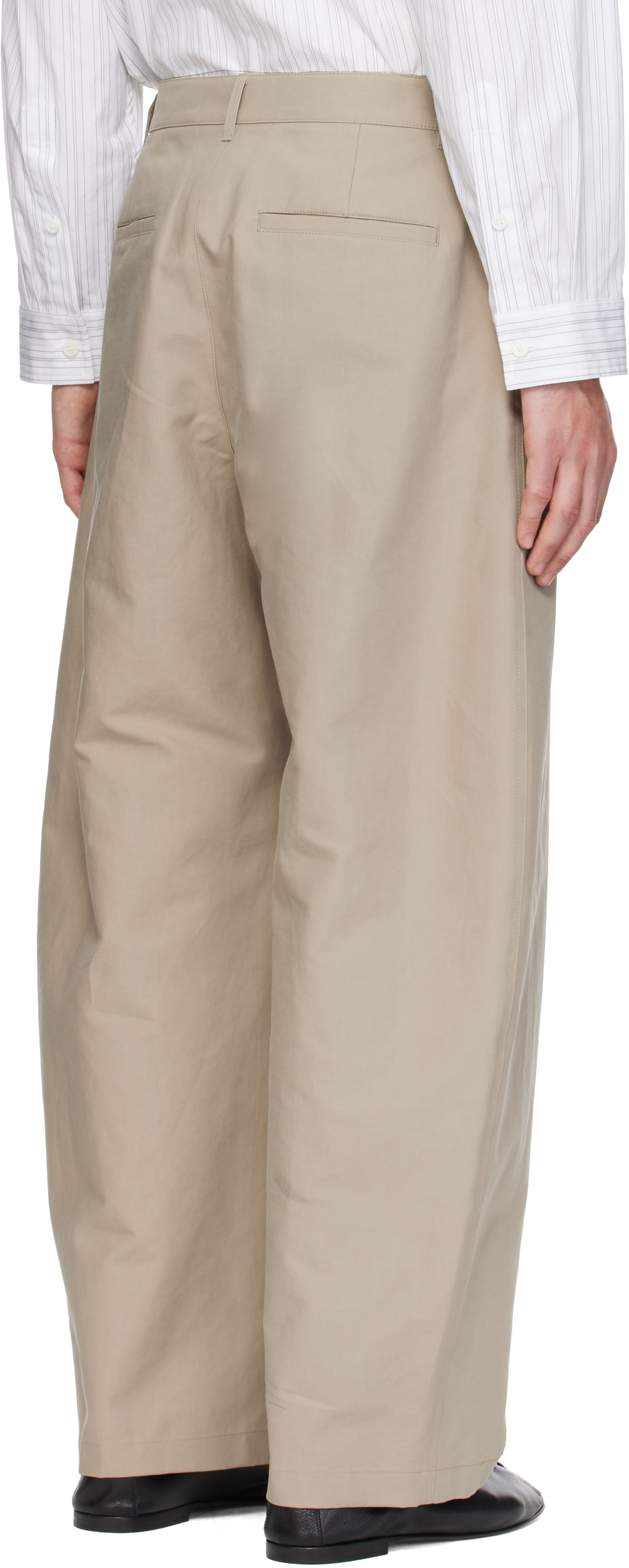 AMOMENTO - Beige Curved Long Trousers