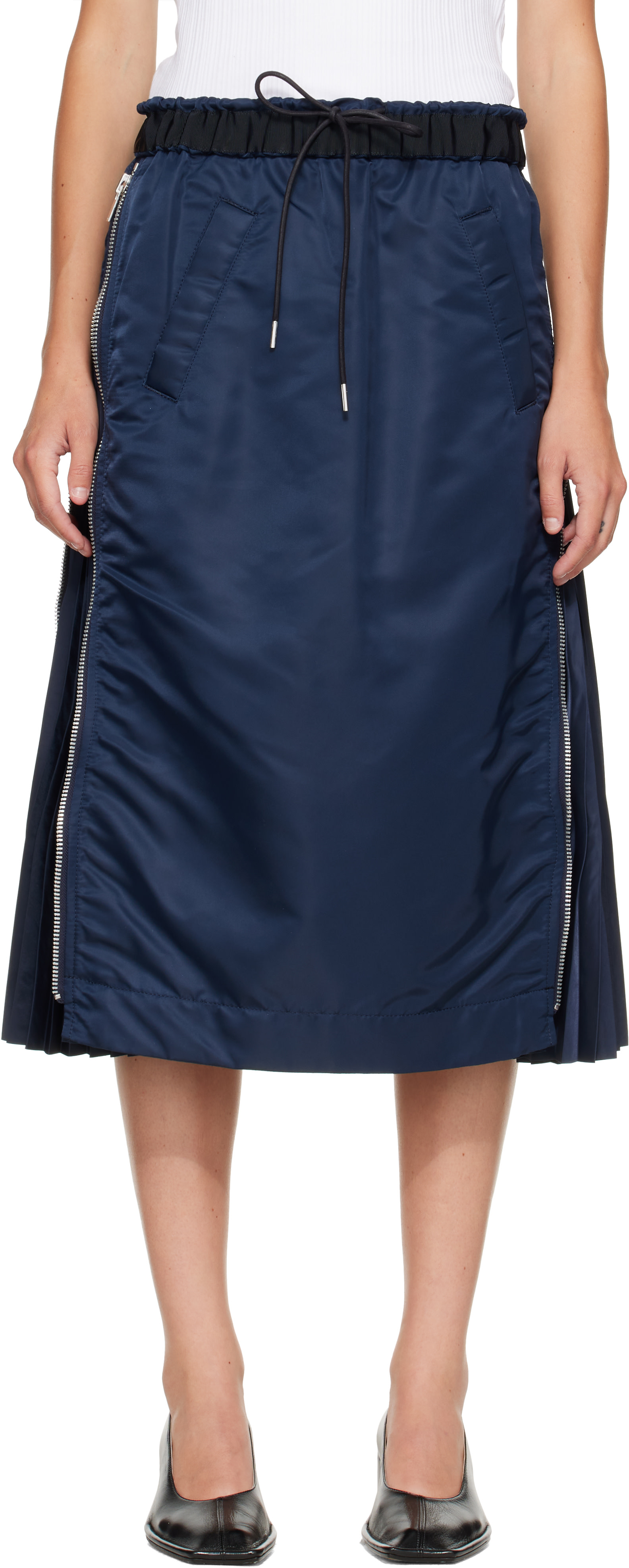 スカート sacai / Nylon Twill Mix Skirt sacai: Navy Nylon Twill Midi Skirt | SSENSE