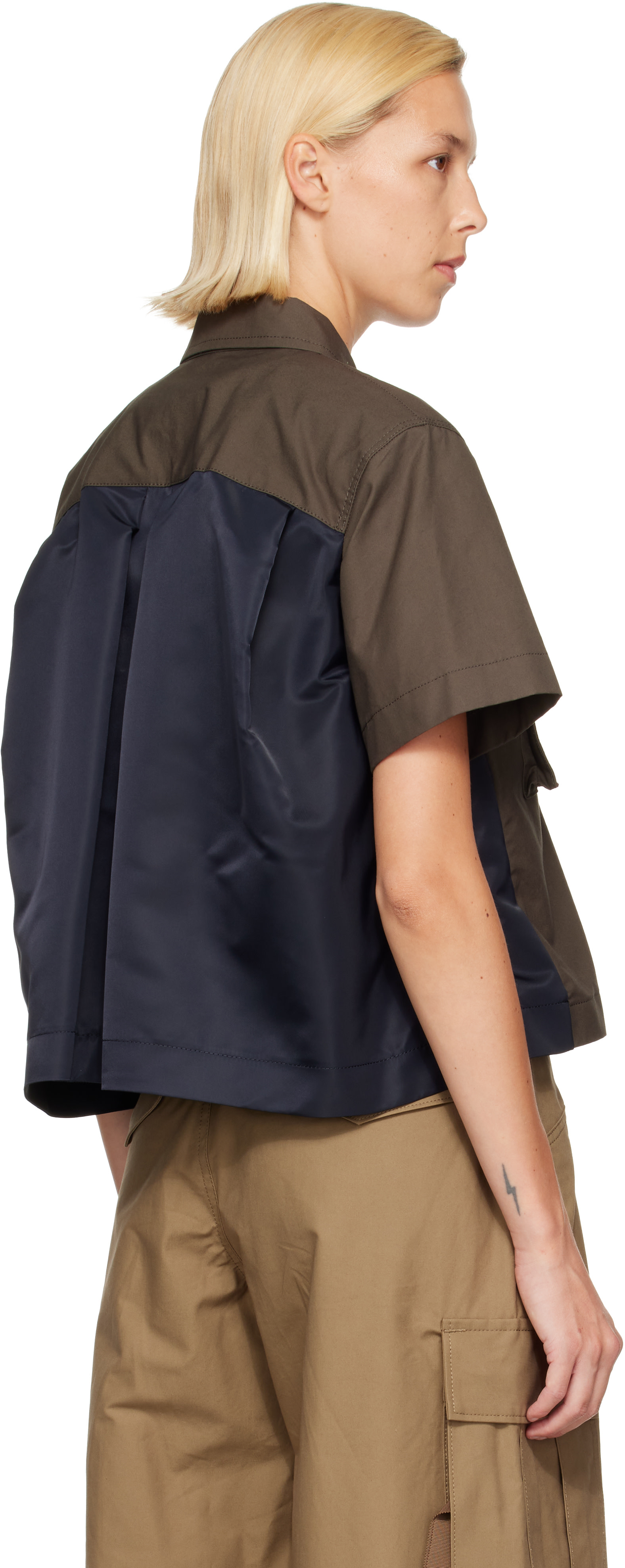 sacai サカイ Cotton Weather Shirts 半袖シャツ sacai: Khaki & Navy Cotton Weather Shirt | SSENSE