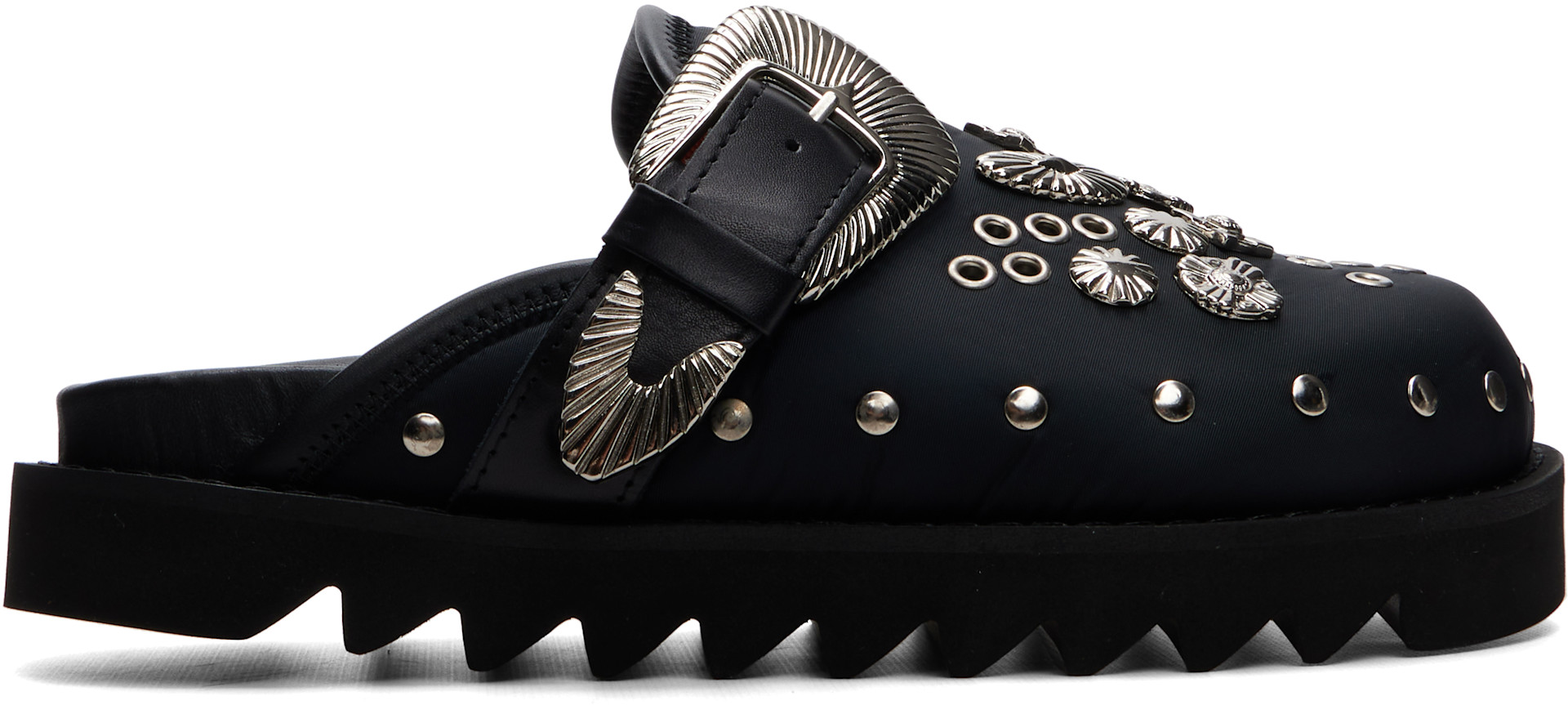 TOGA PULLA メタルローファー 37 Toga Pulla: Black Eyelet Metal Sabot Slip-On Loafers | SSENSE