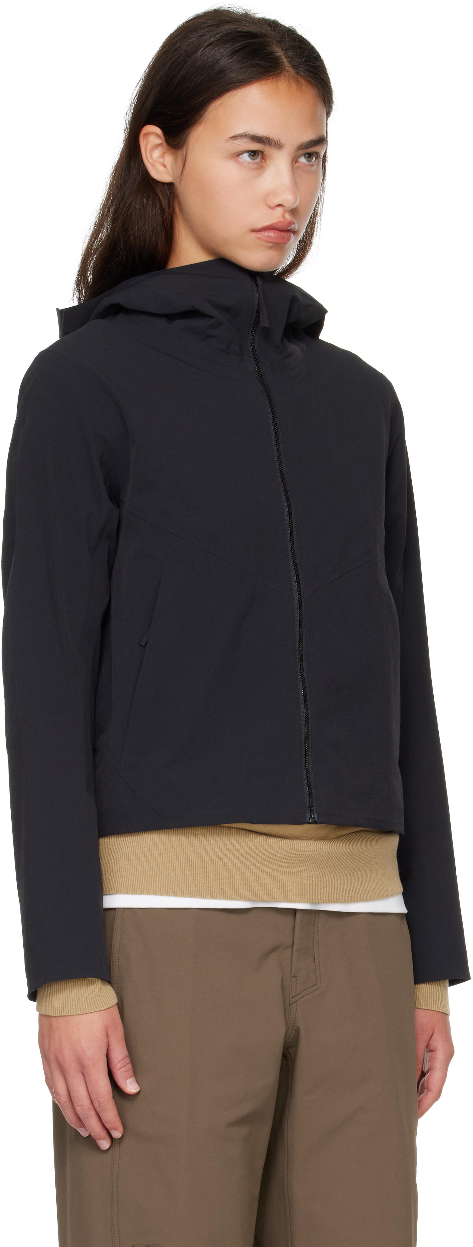 Veilance - Blouson Focal noir à capuche