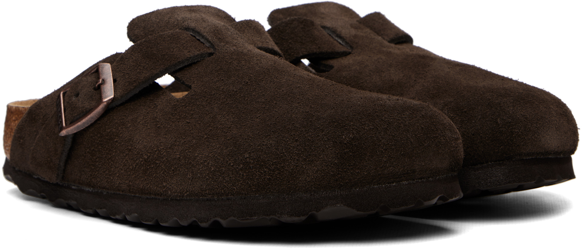 Birkenstock: ブラウン Narrow Boston Soft Footbed スエード クロッグ