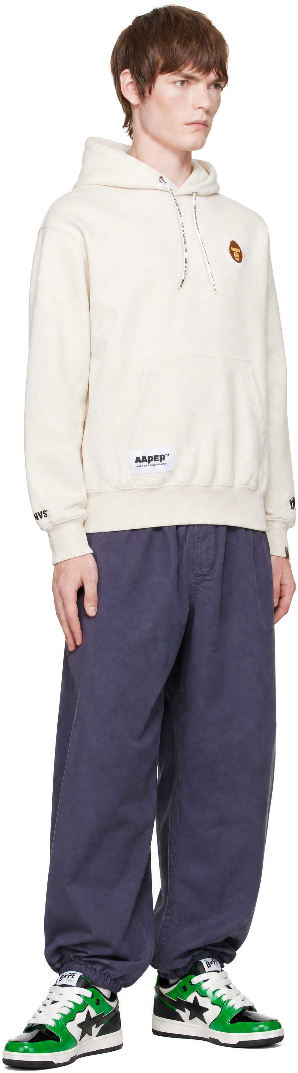 AAPE by A Bathing Ape - Pull à capuche beige à logo AAPER