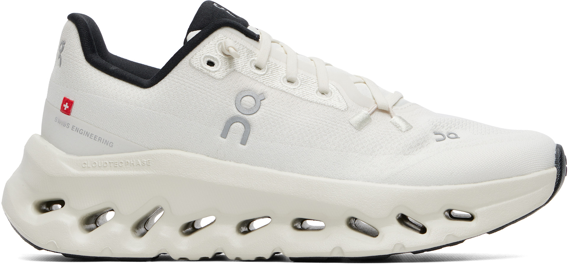 On Cloudtilt 24cm スニーカー　ホワイト On: White Cloudtilt Sneakers | SSENSE