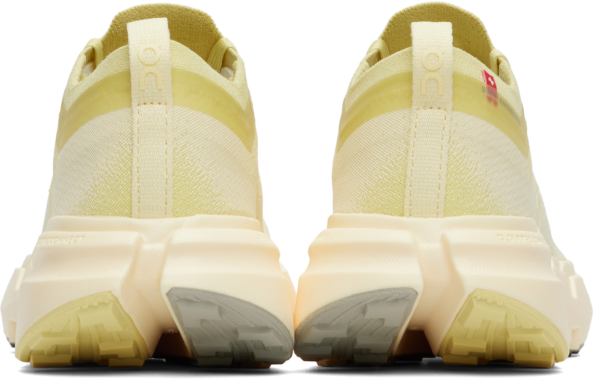On - Baskets Cloudsoma jaunes