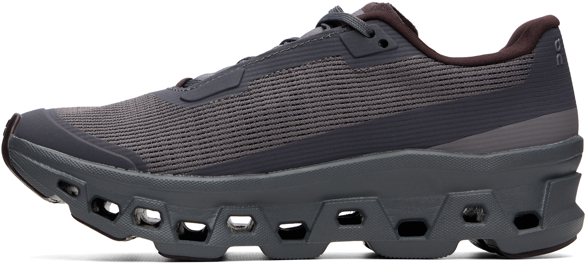 On - Baskets Cloudmonster Void grises