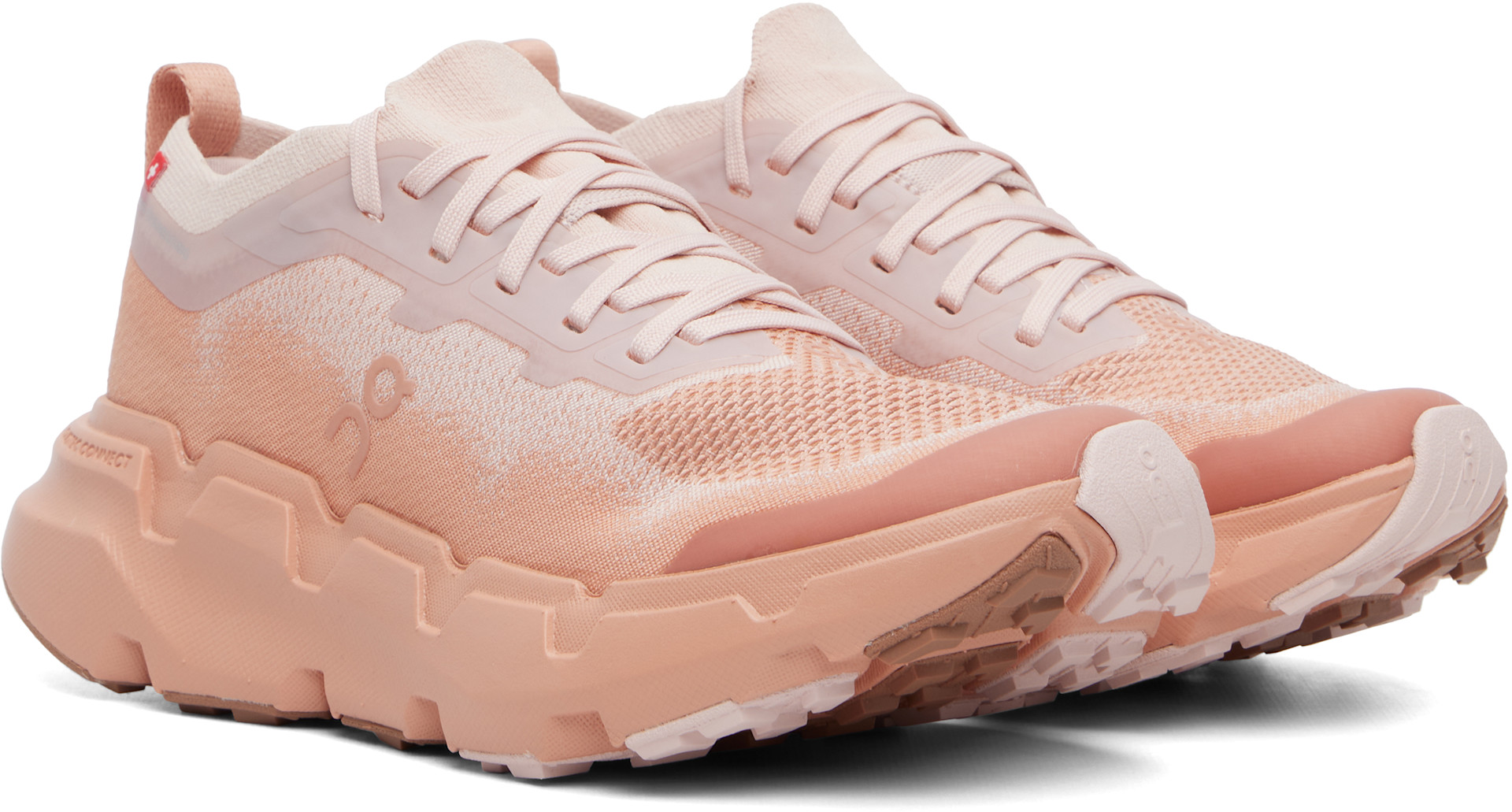 On - Baskets Cloudsoma roses
